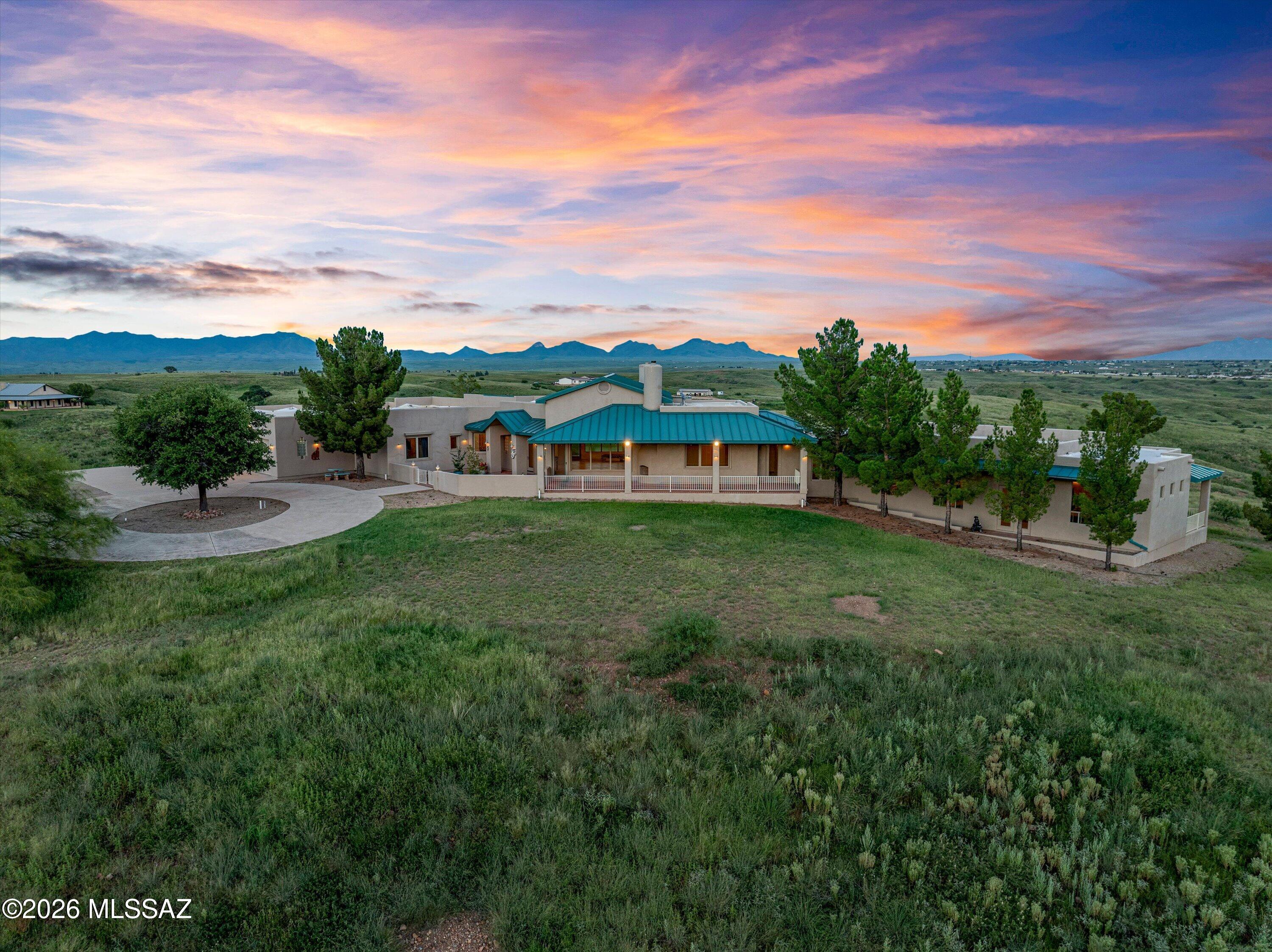 70 Foothills Court — photo