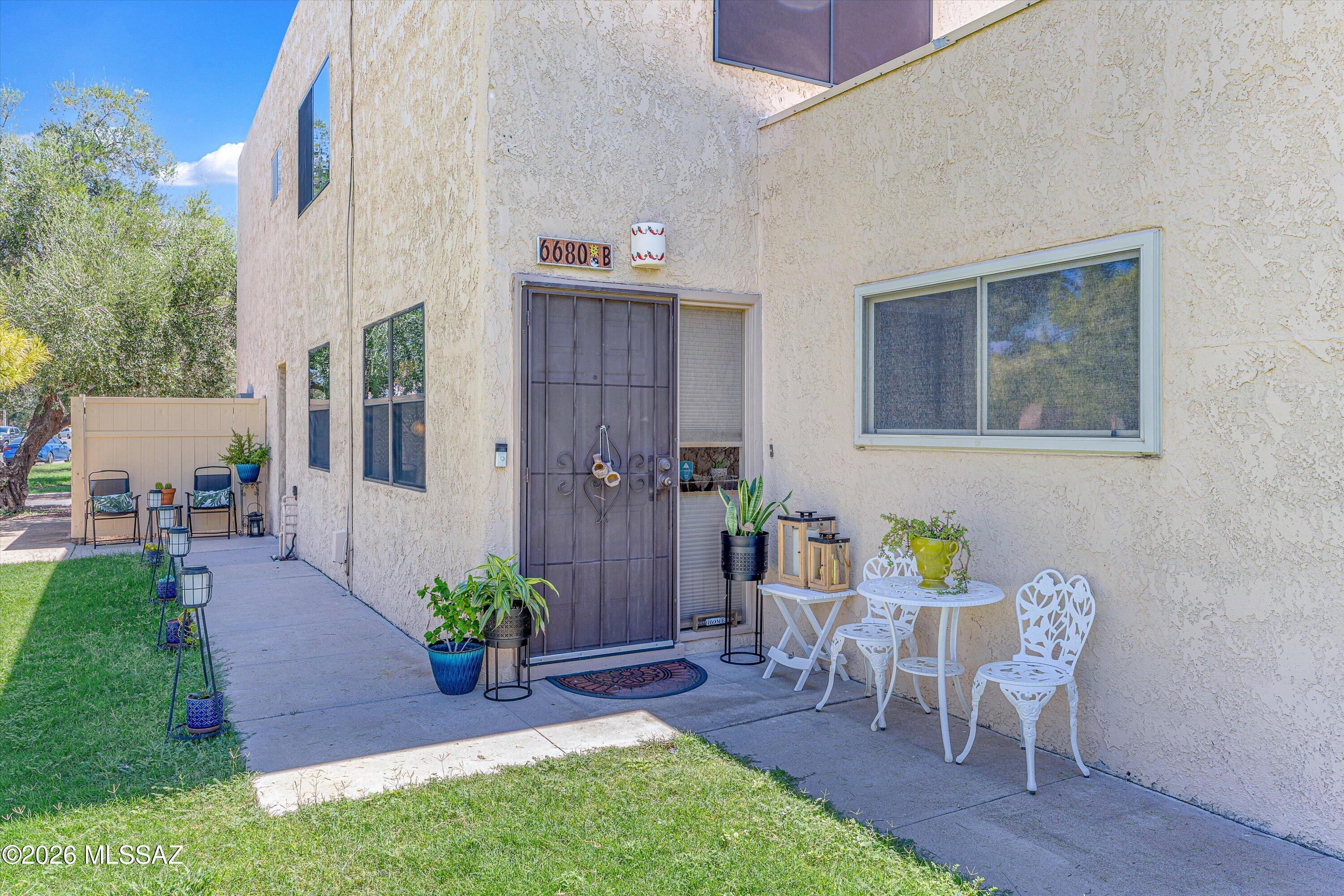 6680 E Calle La Paz B — photo