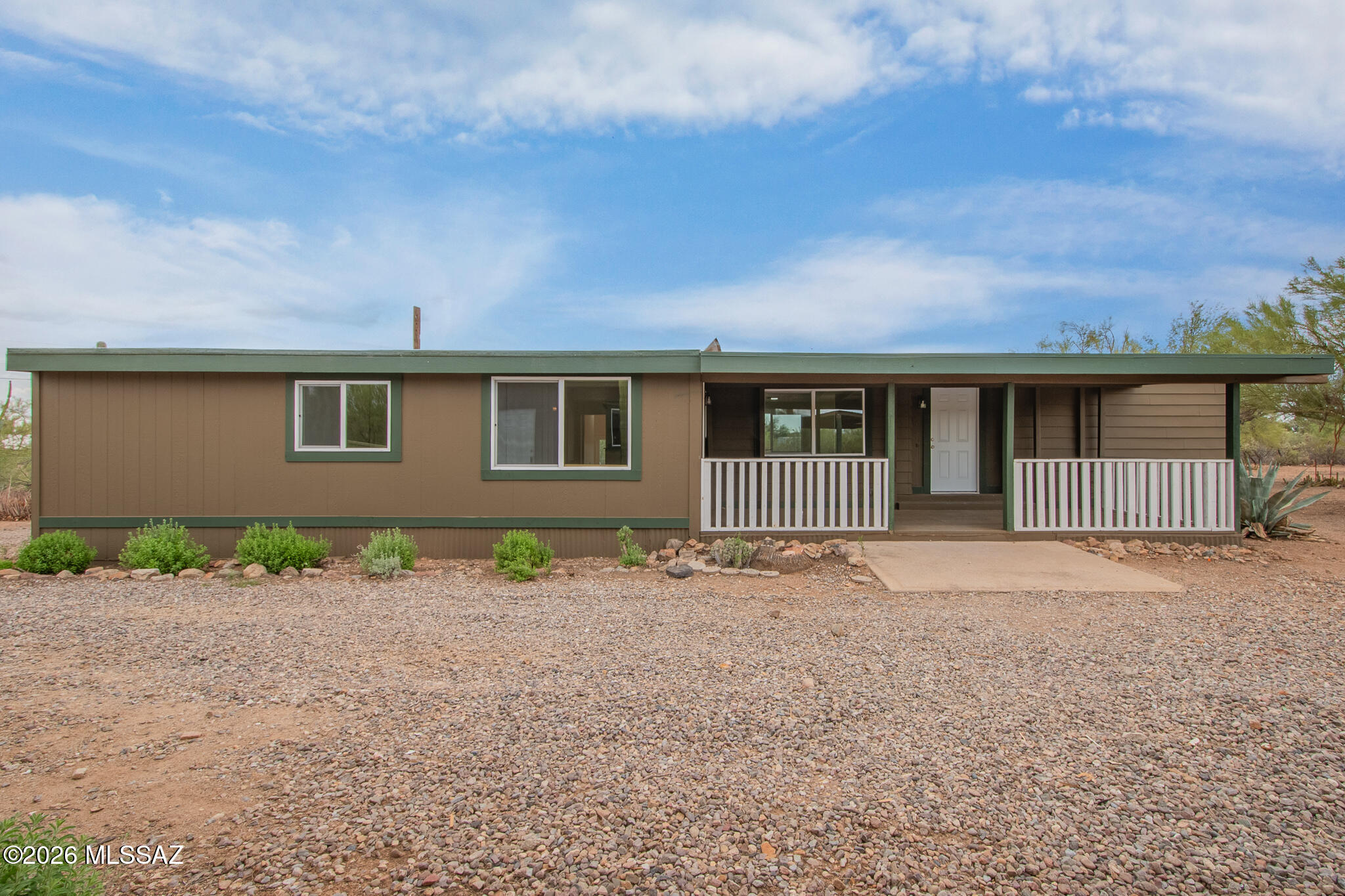 11980 W Calle Pima — photo