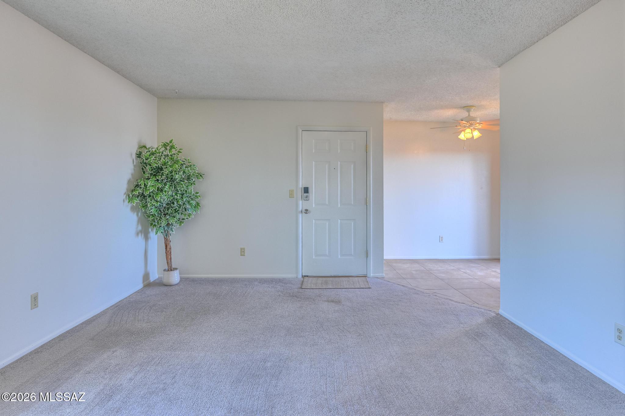 4423 Plaza Vista — photo