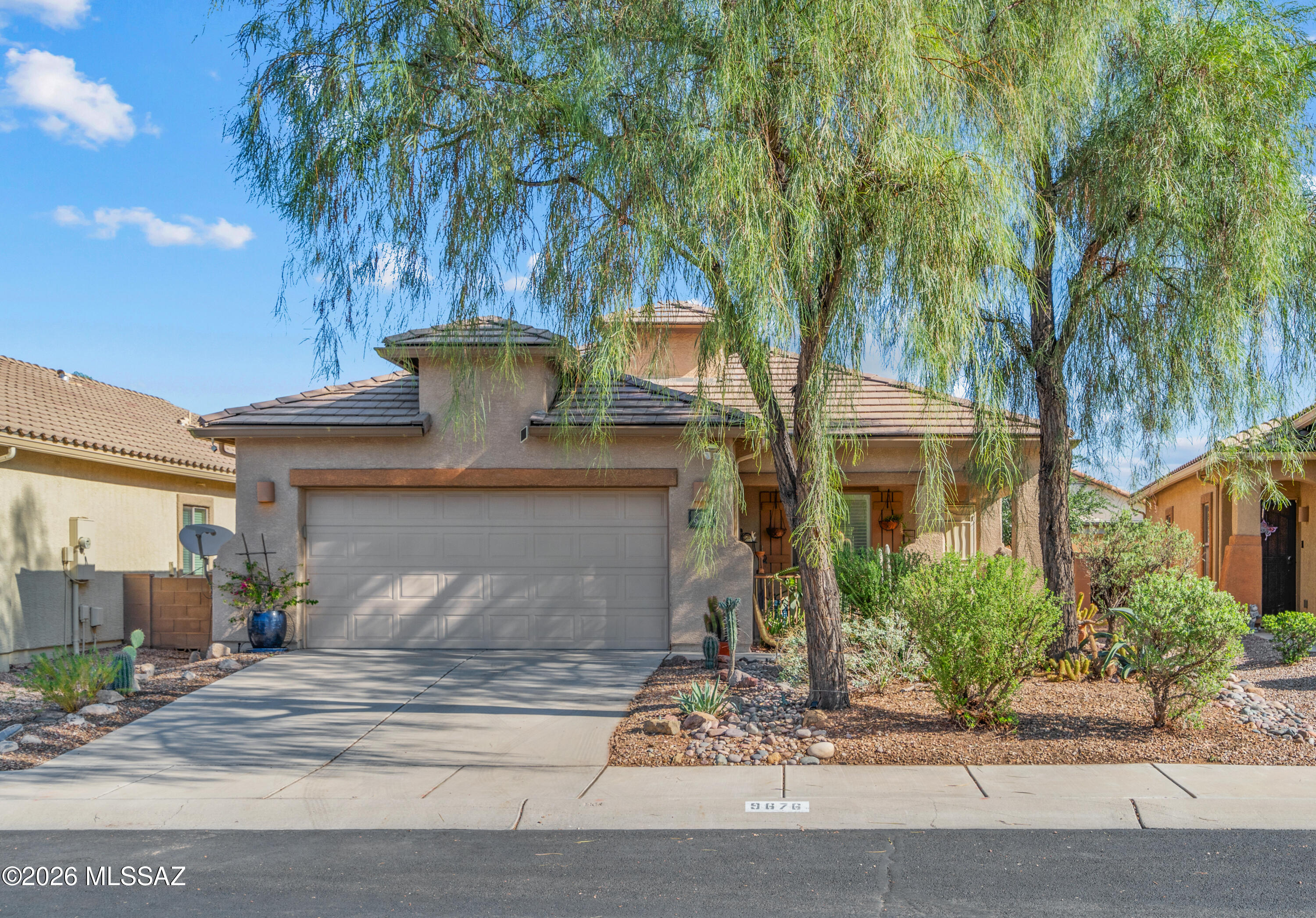 9676 N Deimos Drive — photo