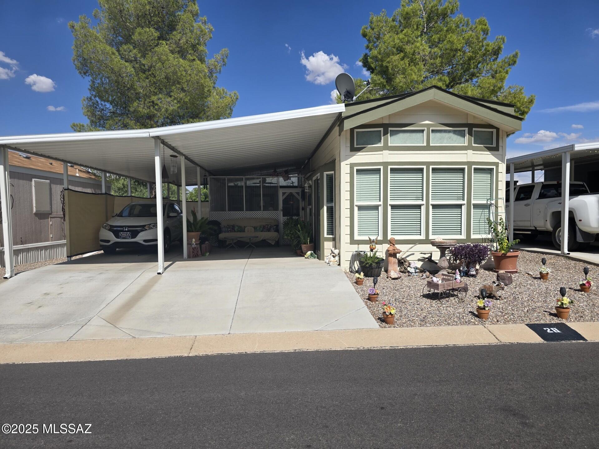 251 S Ocotillo Avenue 28 — photo
