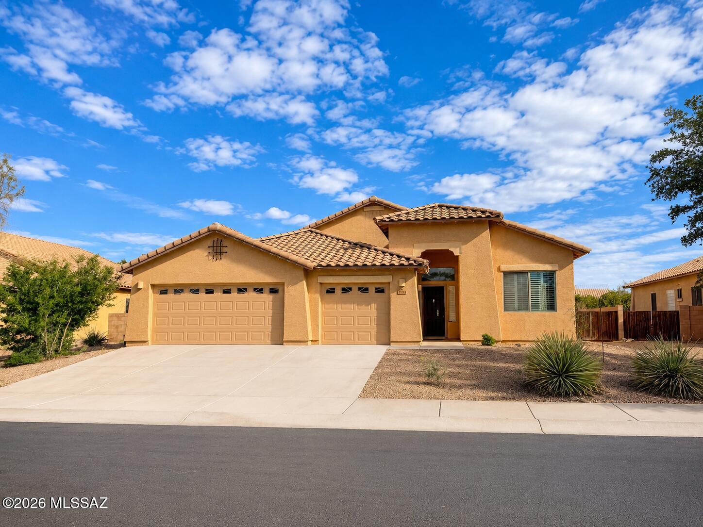 11530 W Minneola Drive — photo