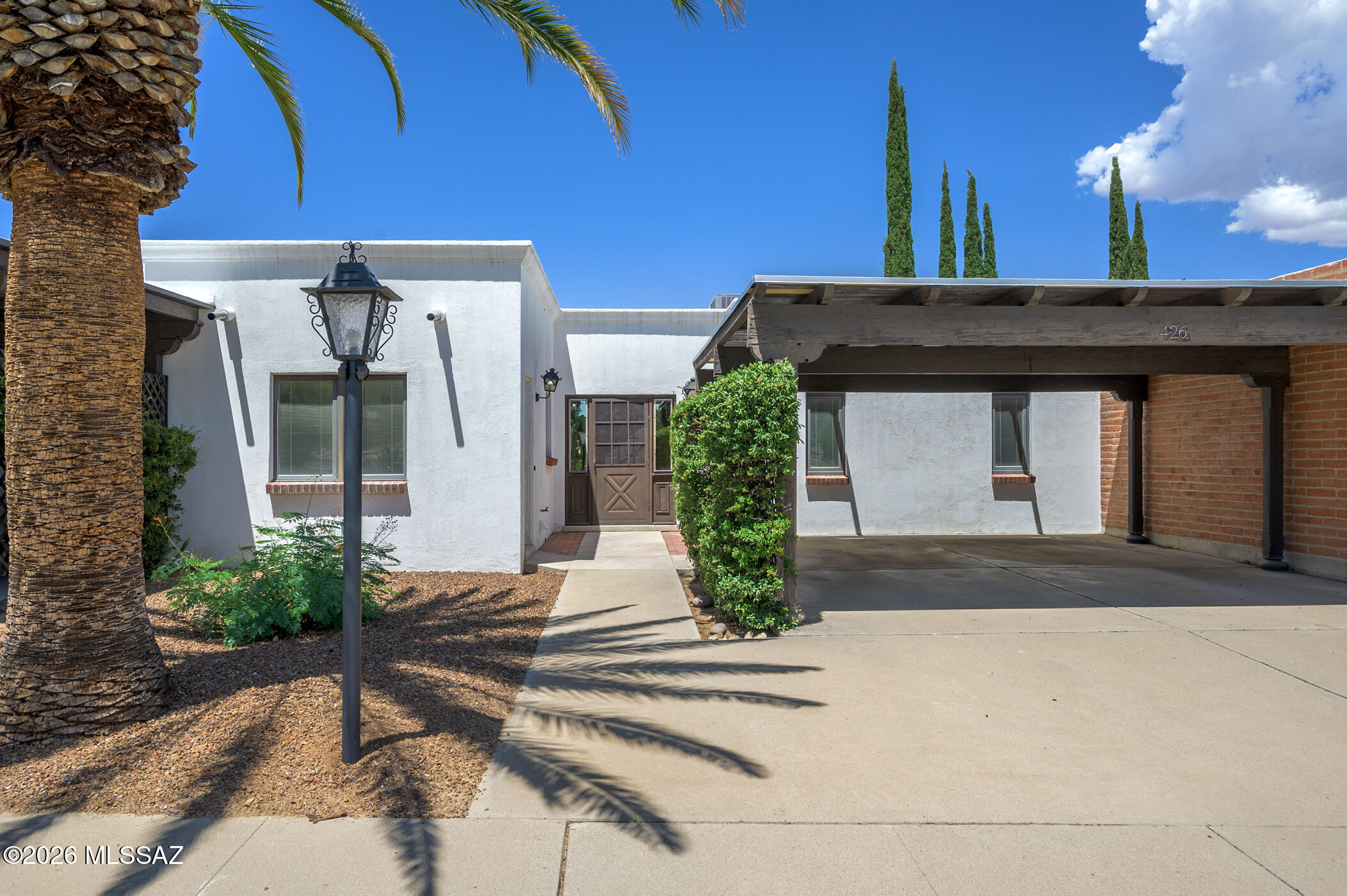 426 W Esperanza Boulevard — photo