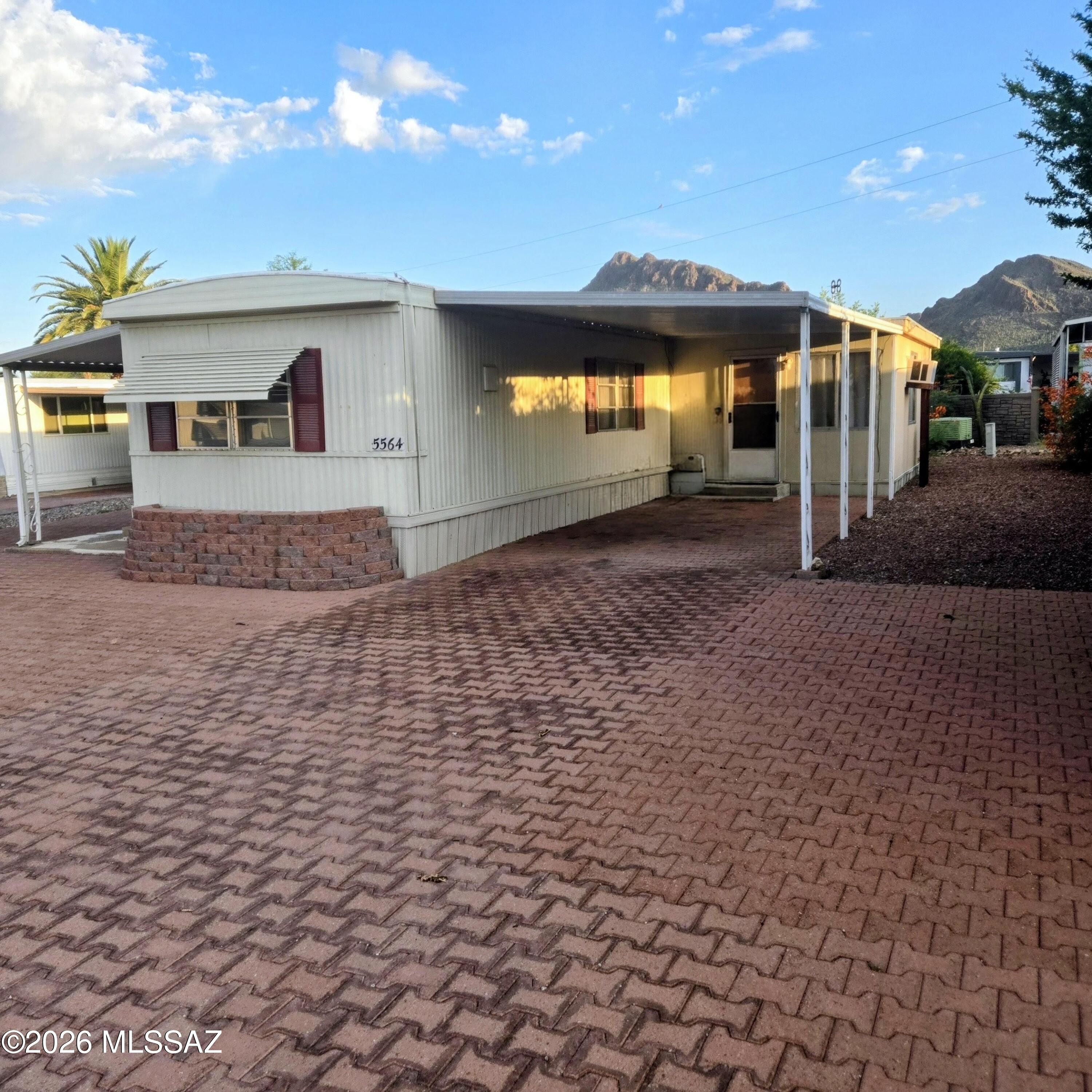 5564 W Rocking Cir Street — photo