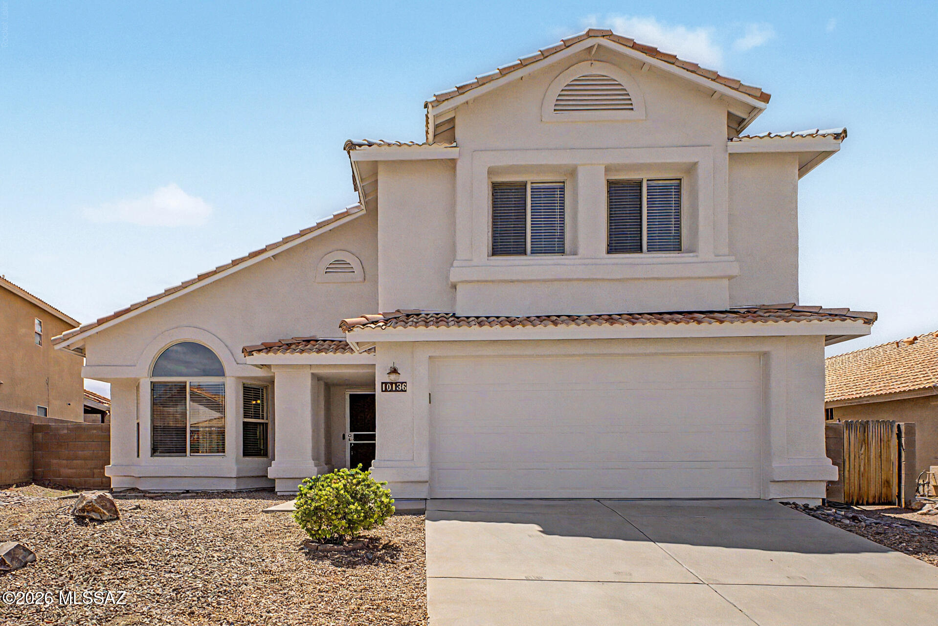 10136 E Axe Handle Court — photo