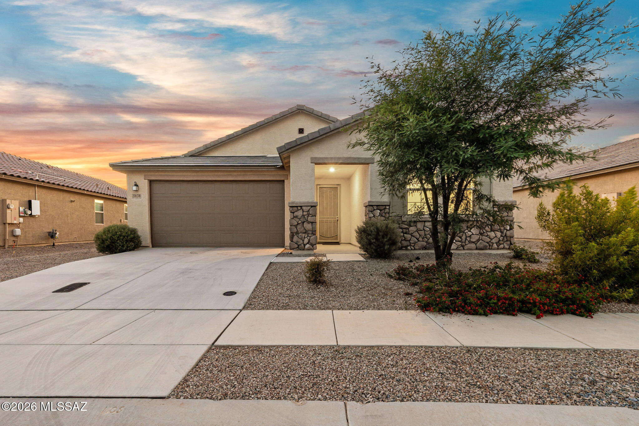 5638 S Montana Peak Way — photo