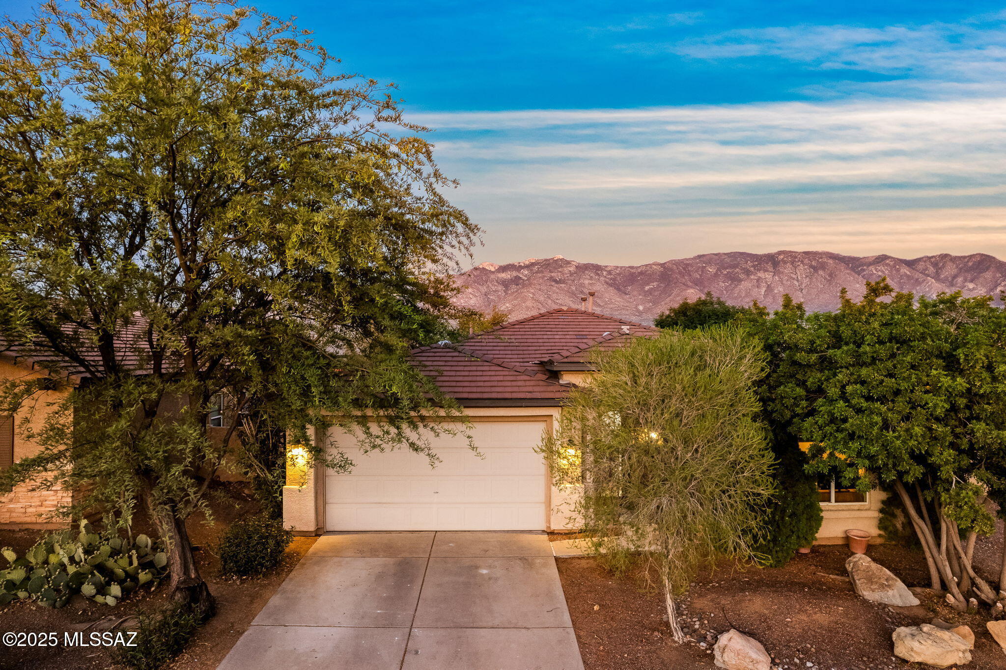 15032 N Twin Lakes Drive — photo