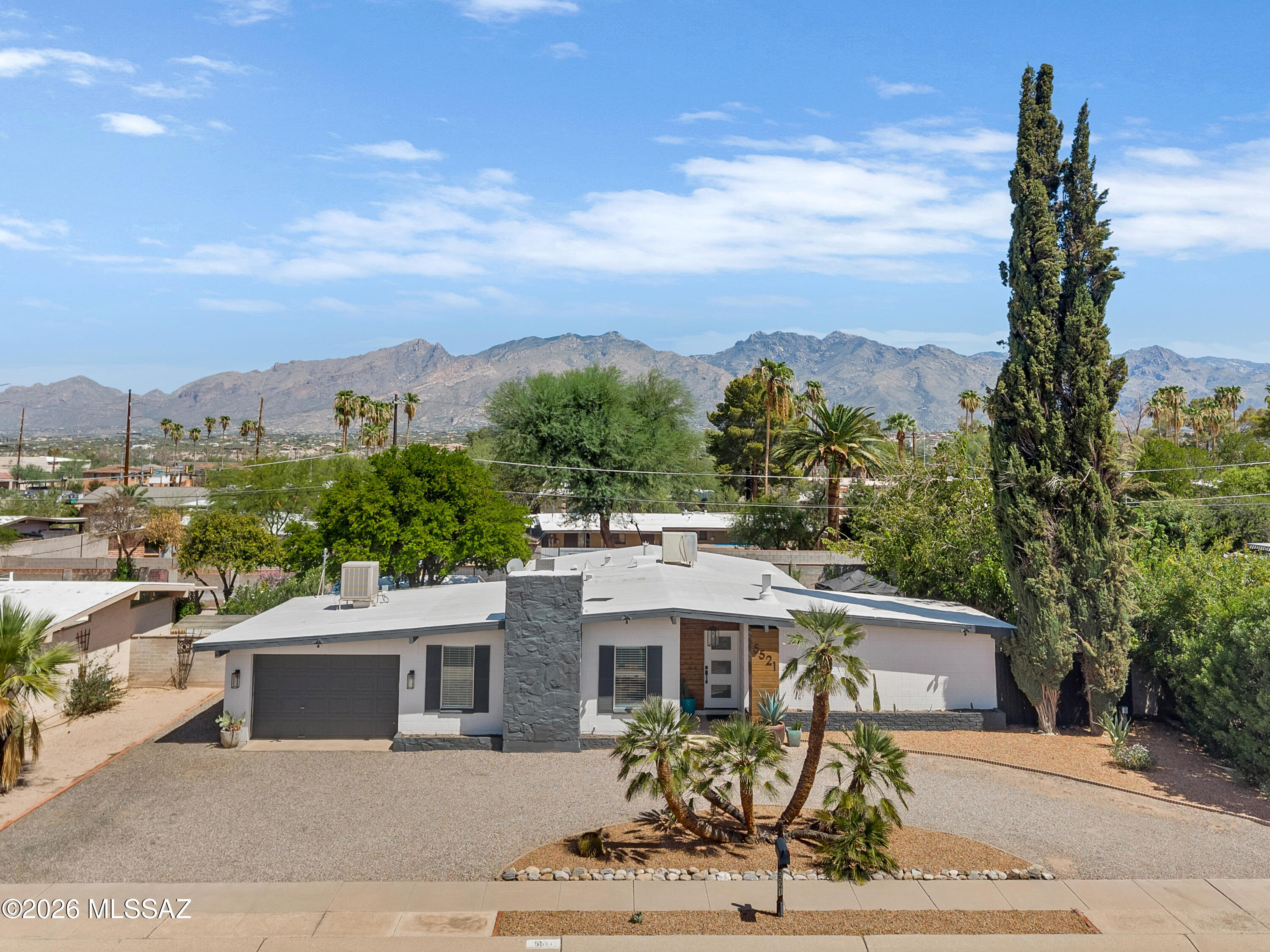 5521 E Kelso Street — photo