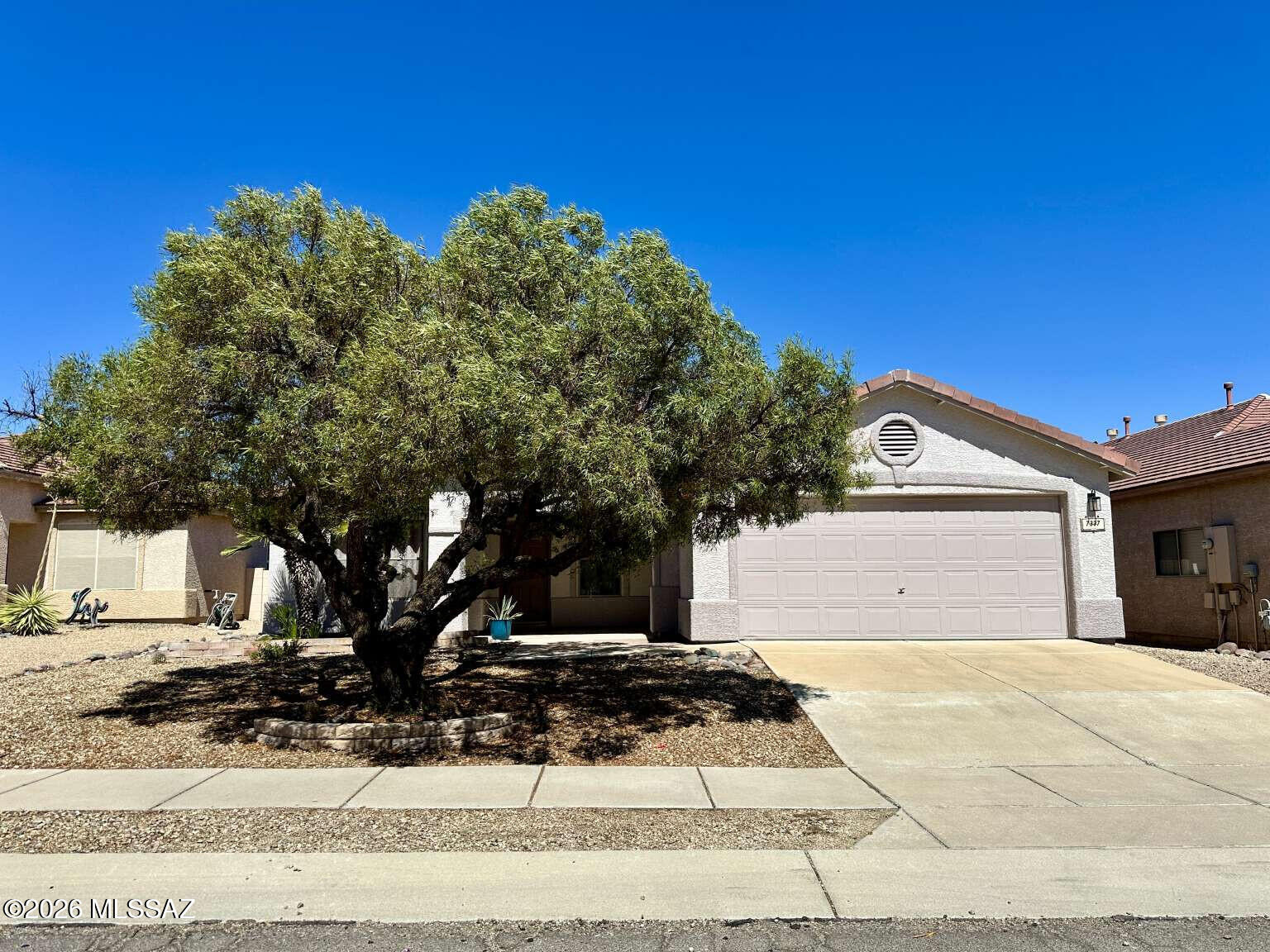 7337 S Arizona Madera Drive — photo