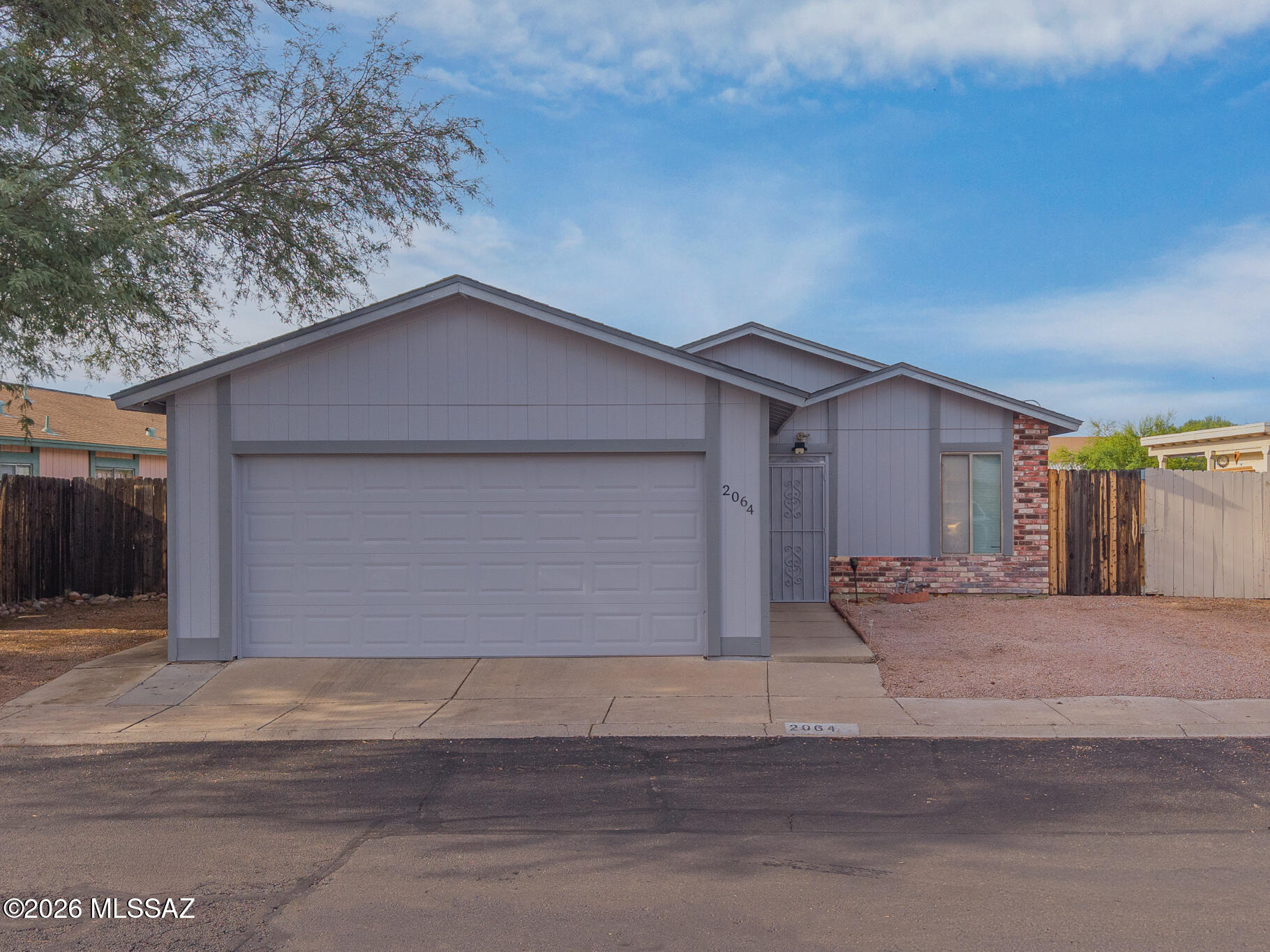 2064 W Brittain Drive — photo