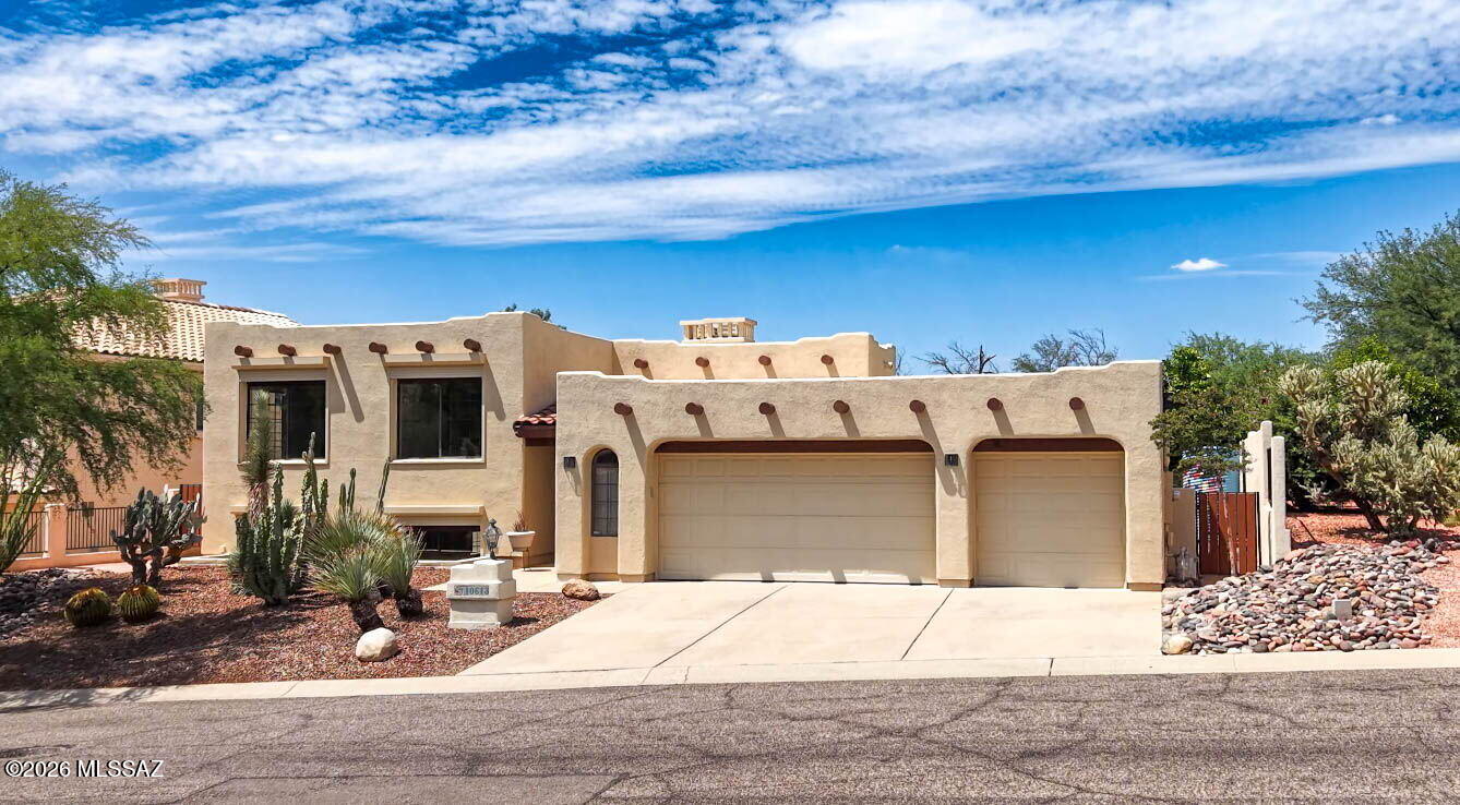 10613 N Thunder Hill Place — photo