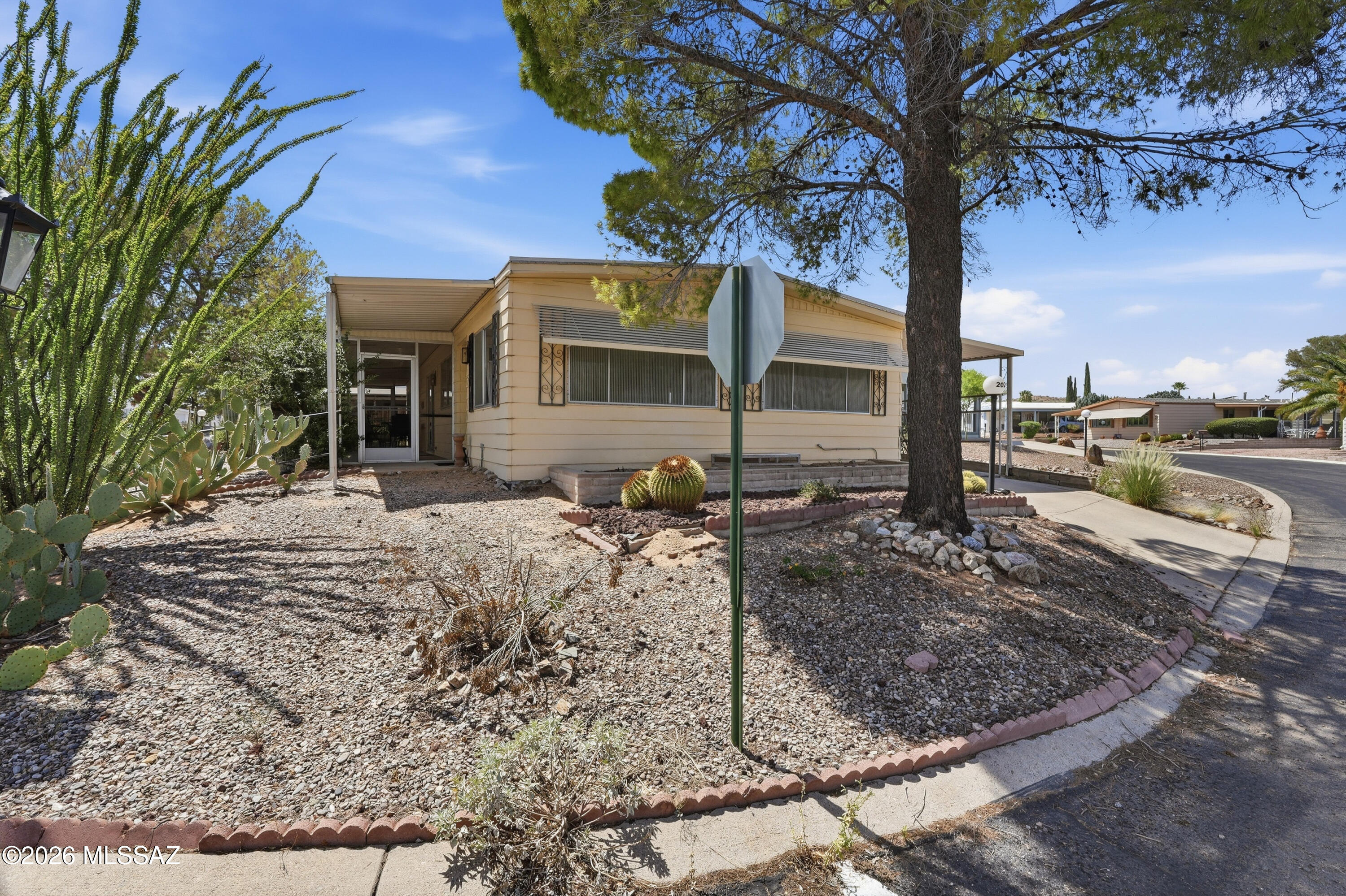 202 W Cedro Drive — photo