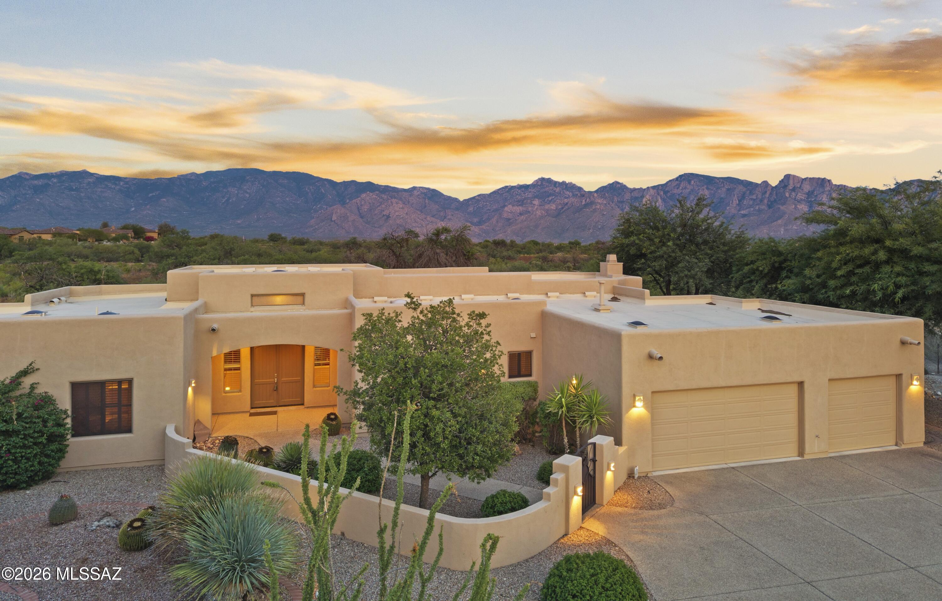 560 W Quiet Springs Drive — photo