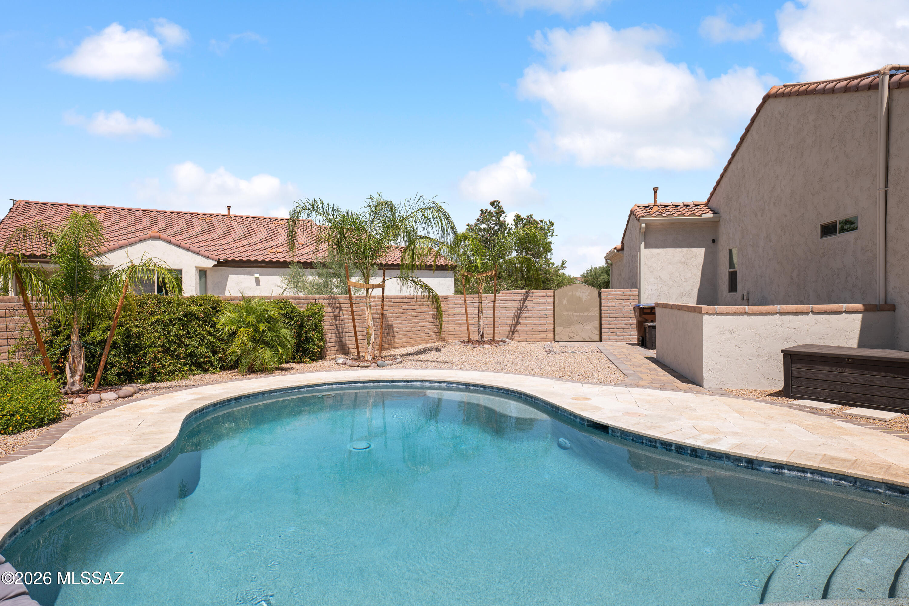 497 N Eagle Rock Drive — photo