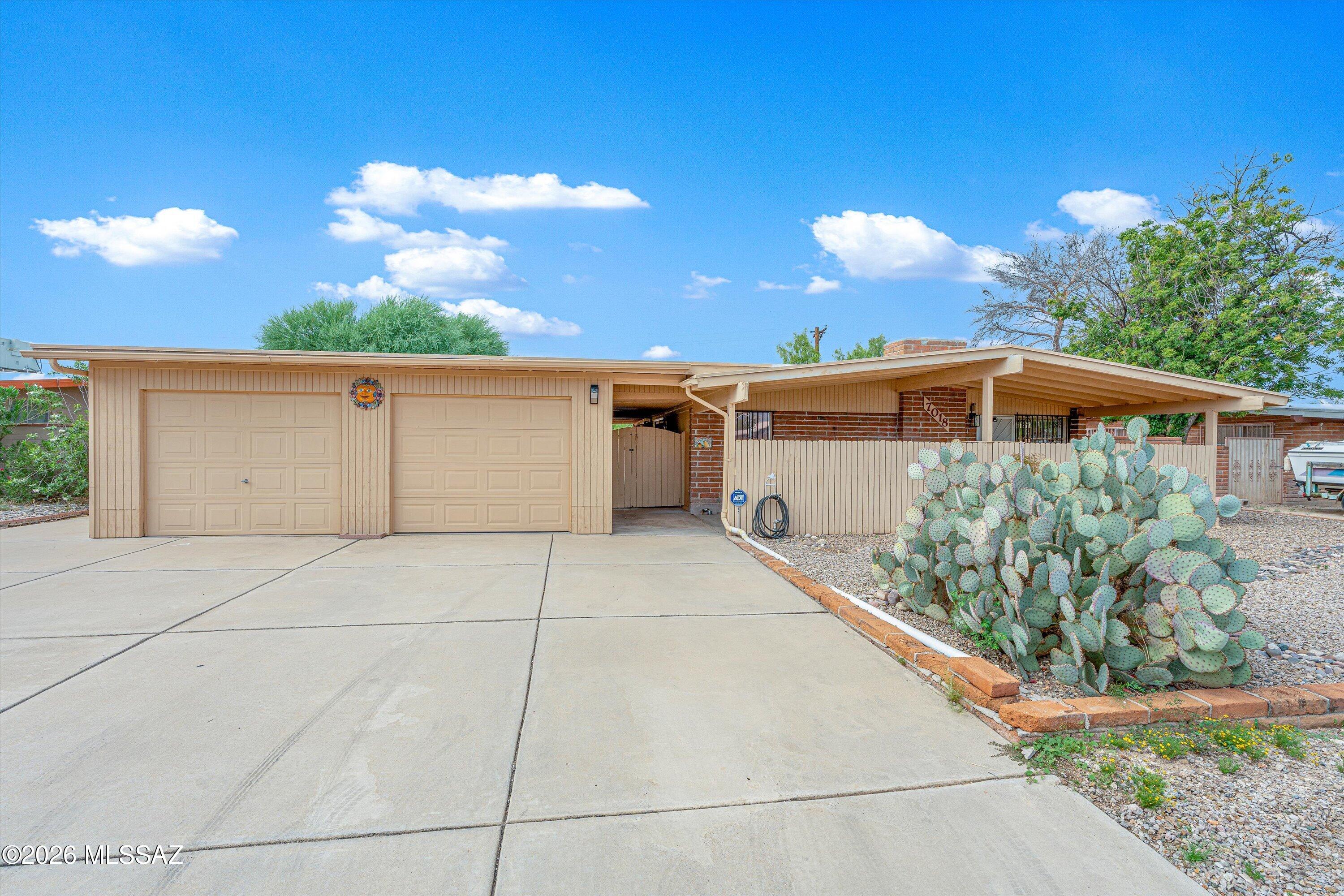7018 E Kirkland Drive — photo