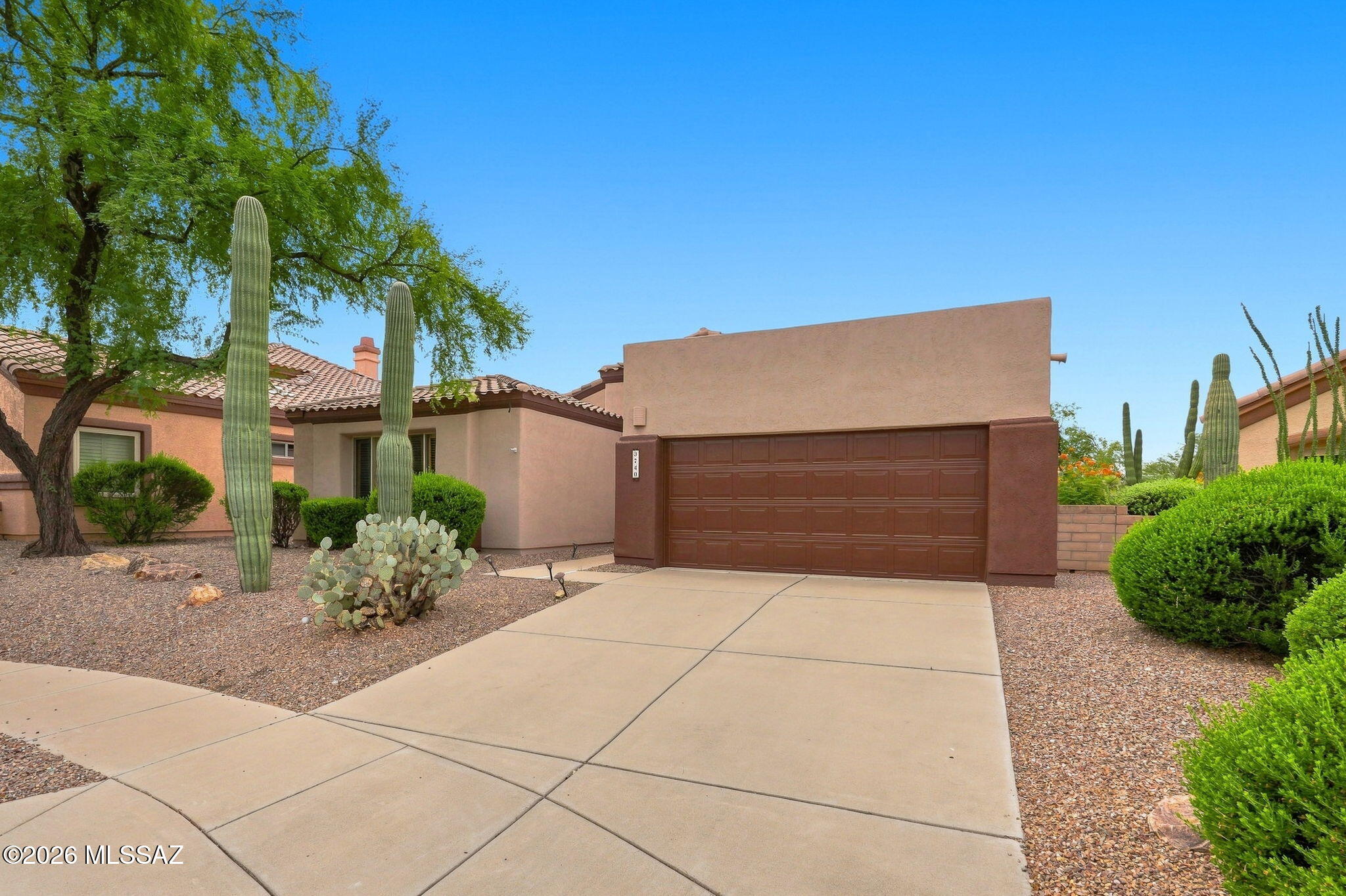 9740 E Spring Ridge Place, Tucson, AZ 85749 — photo 2