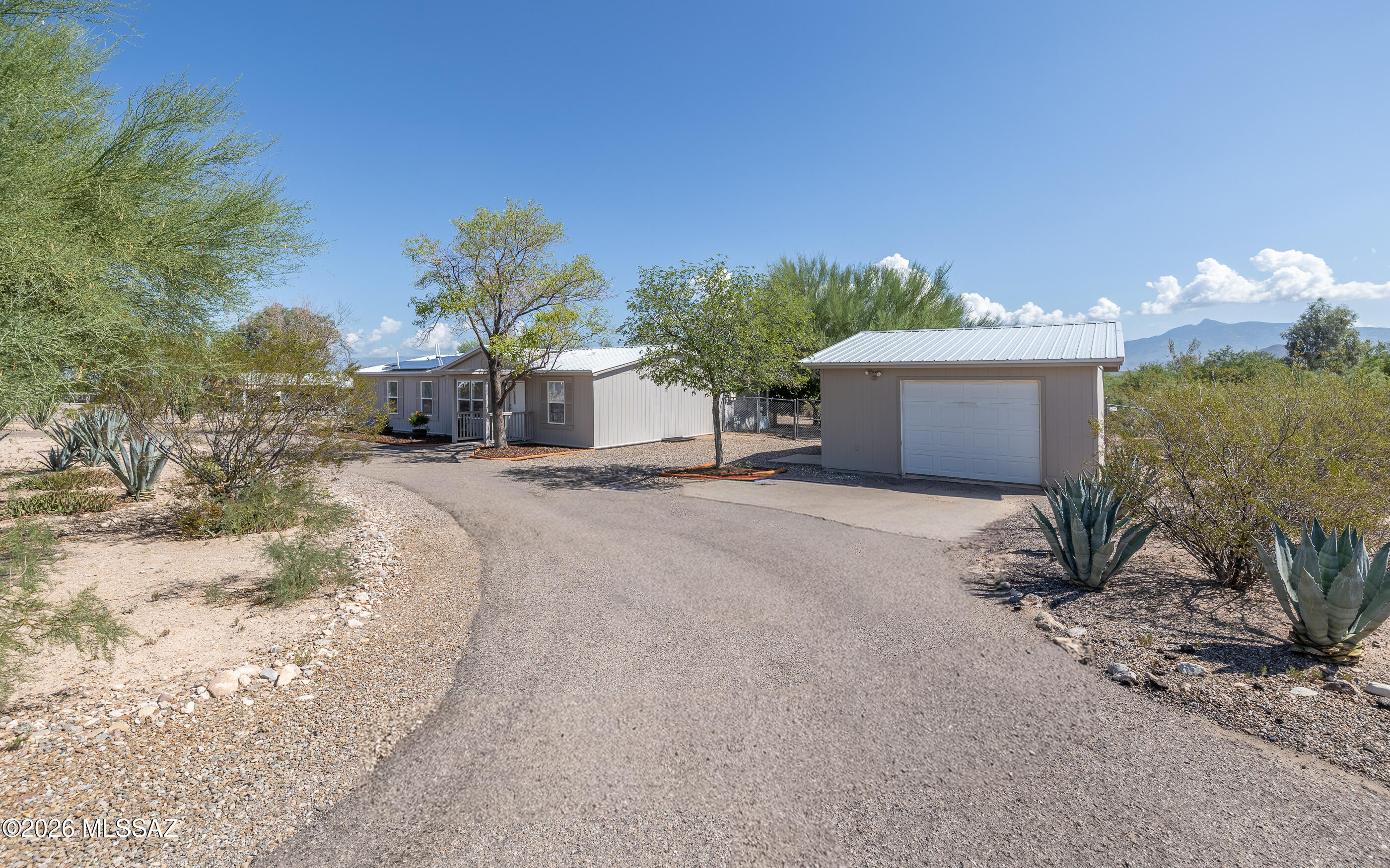 13333 E Hislop Hill Drive — photo