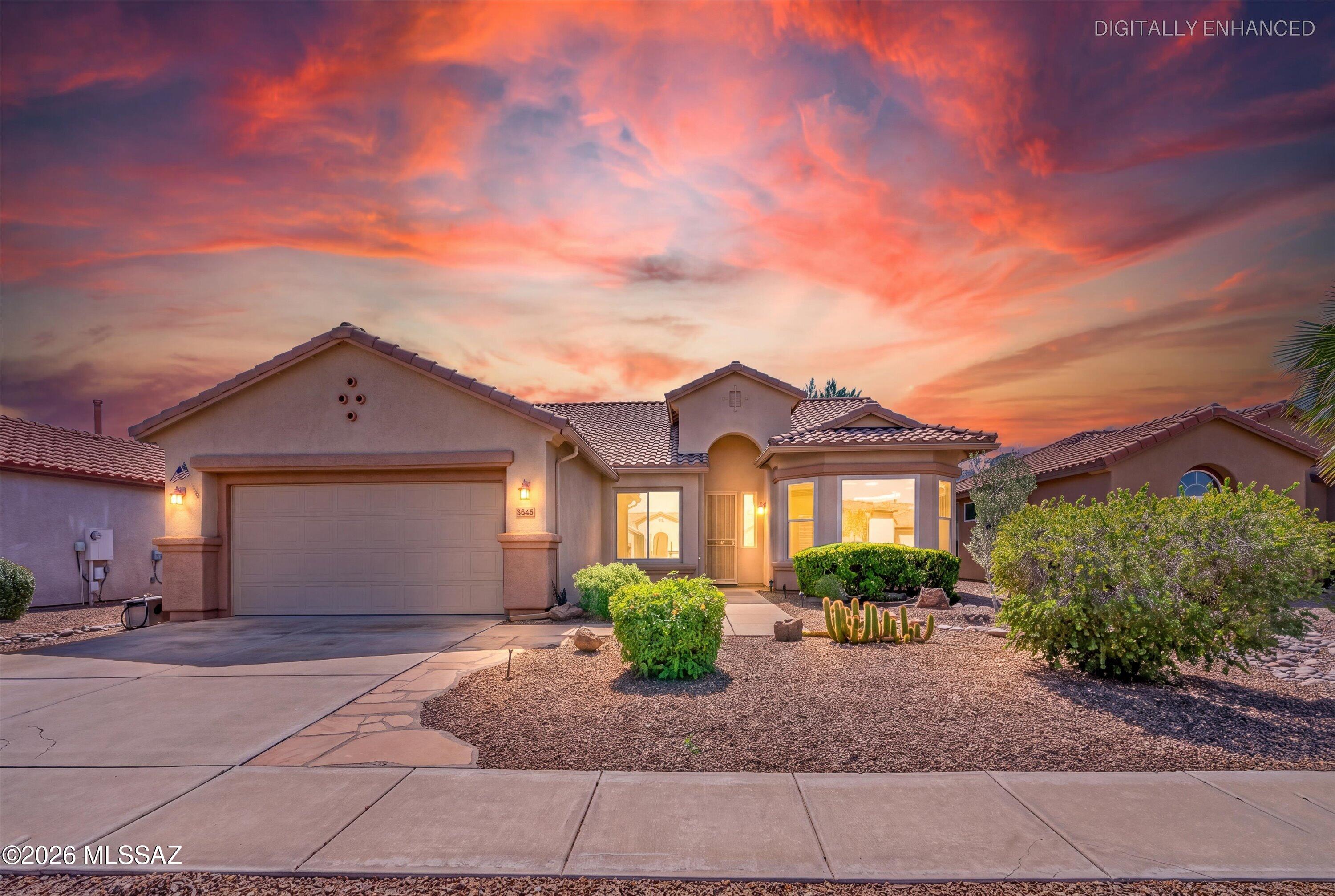 7649 W Desert Cactus Way — photo
