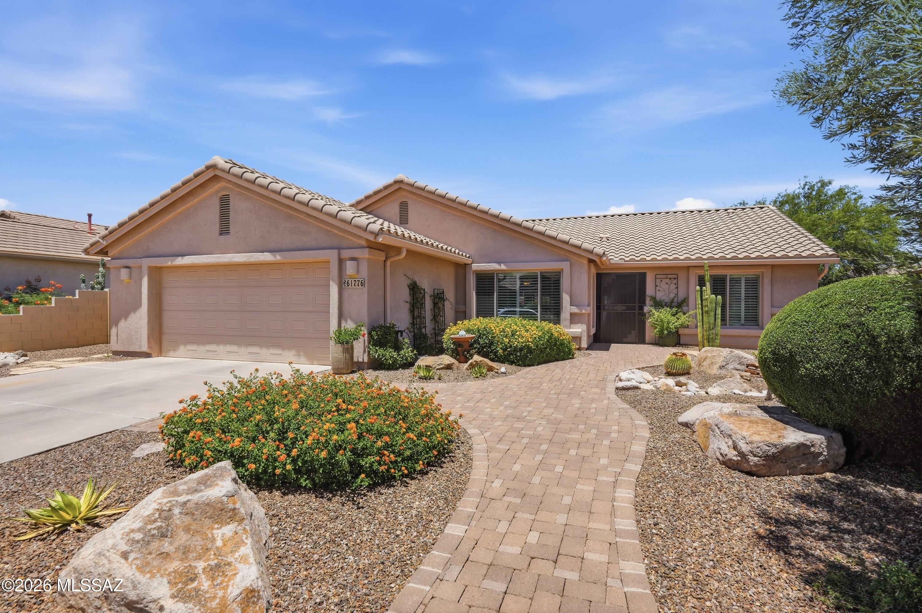 61776 E Oakwood Drive — photo