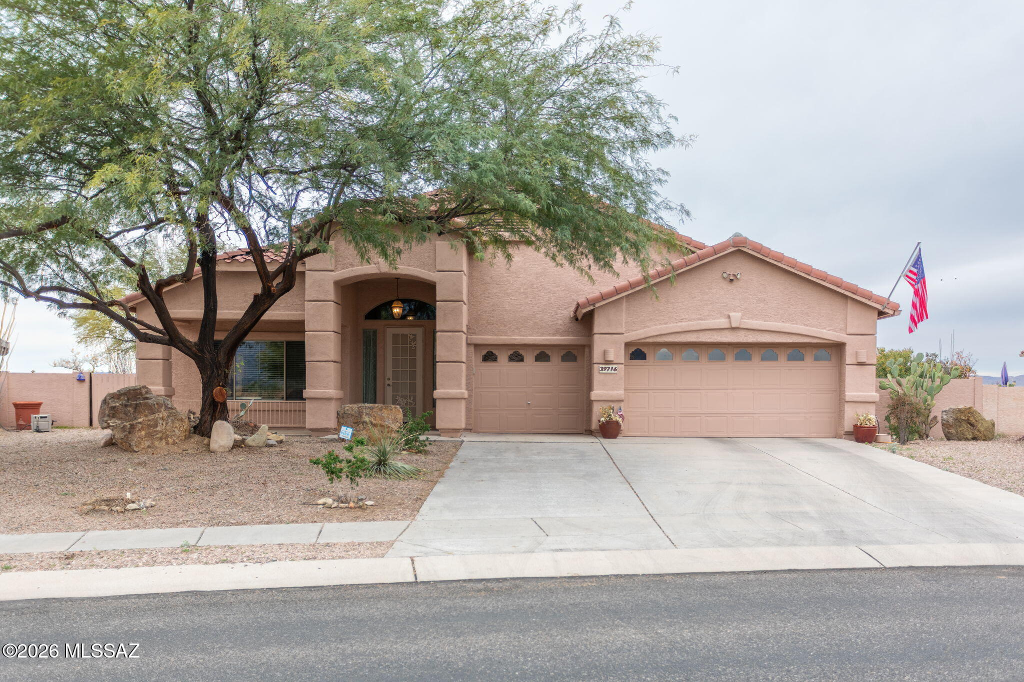 39716 Mountain Shadow Drive — photo