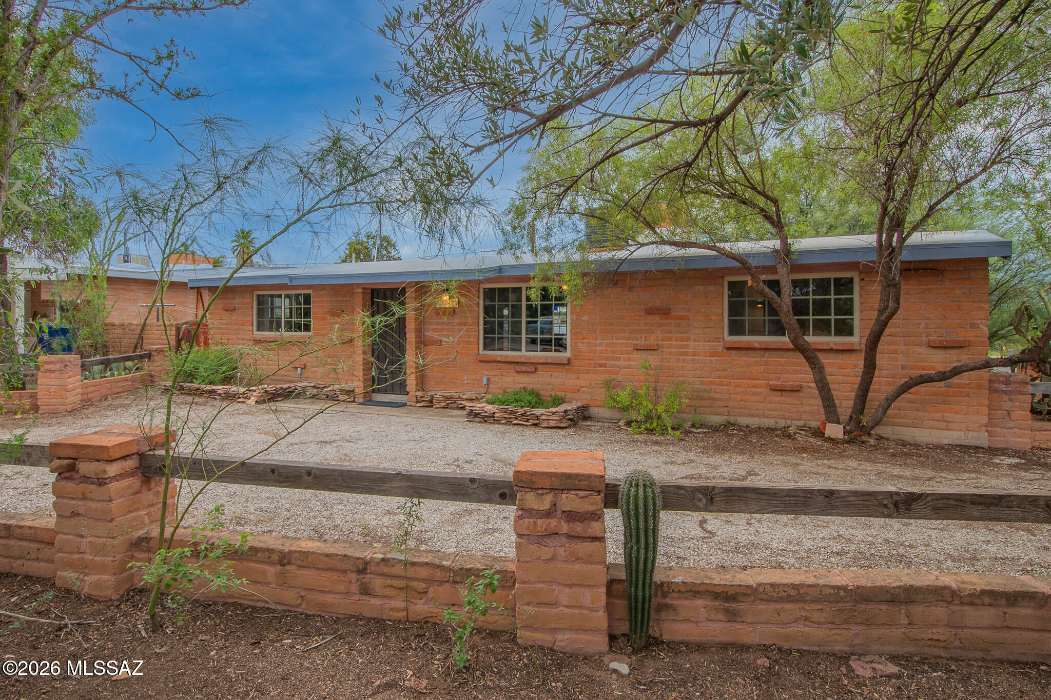 6843 E Scarlett Street — photo