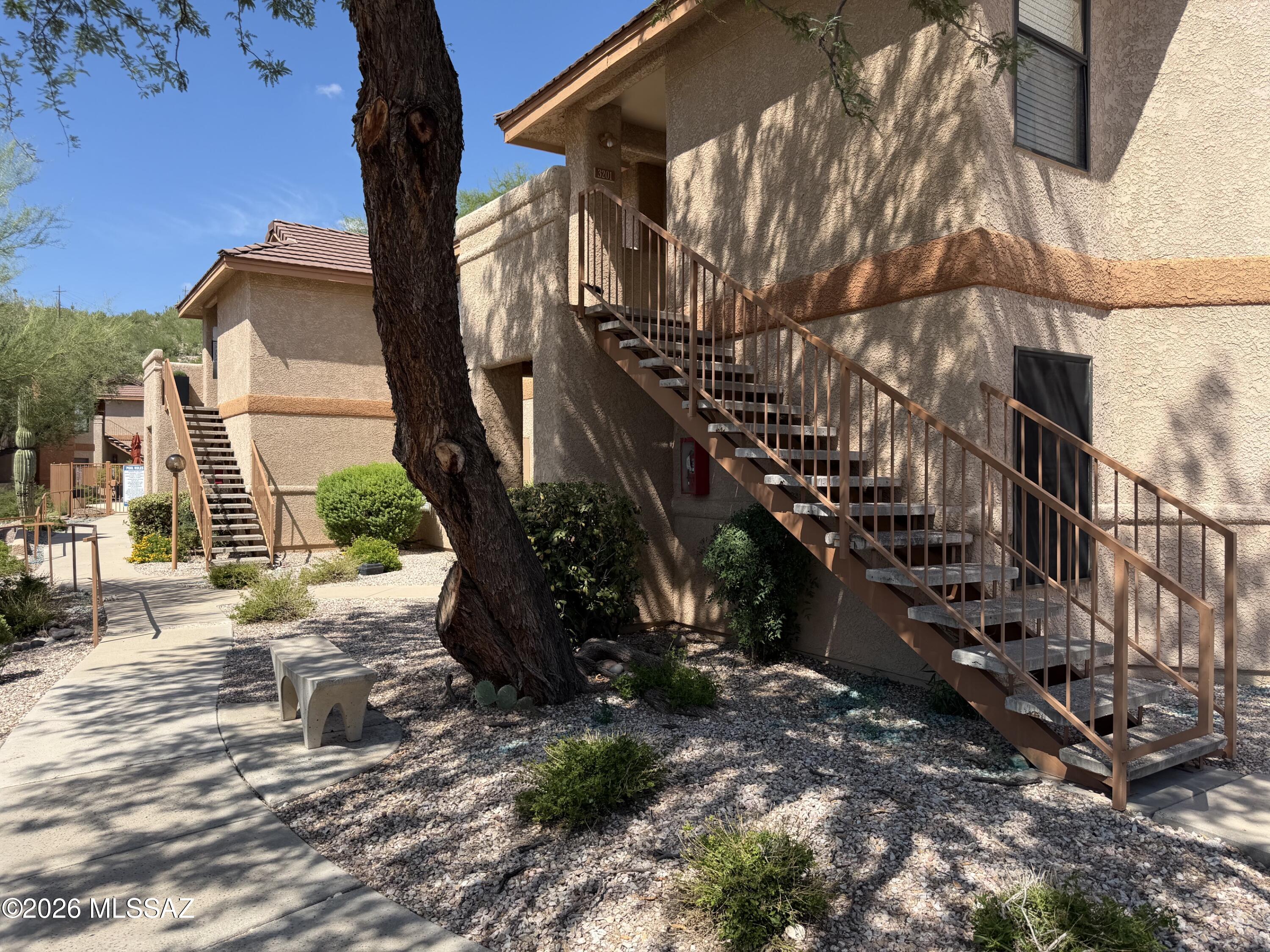 7255 E Snyder Road 3201 — photo