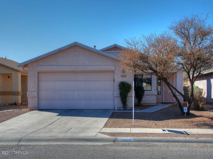 6000 S Wood Crest Drive — photo