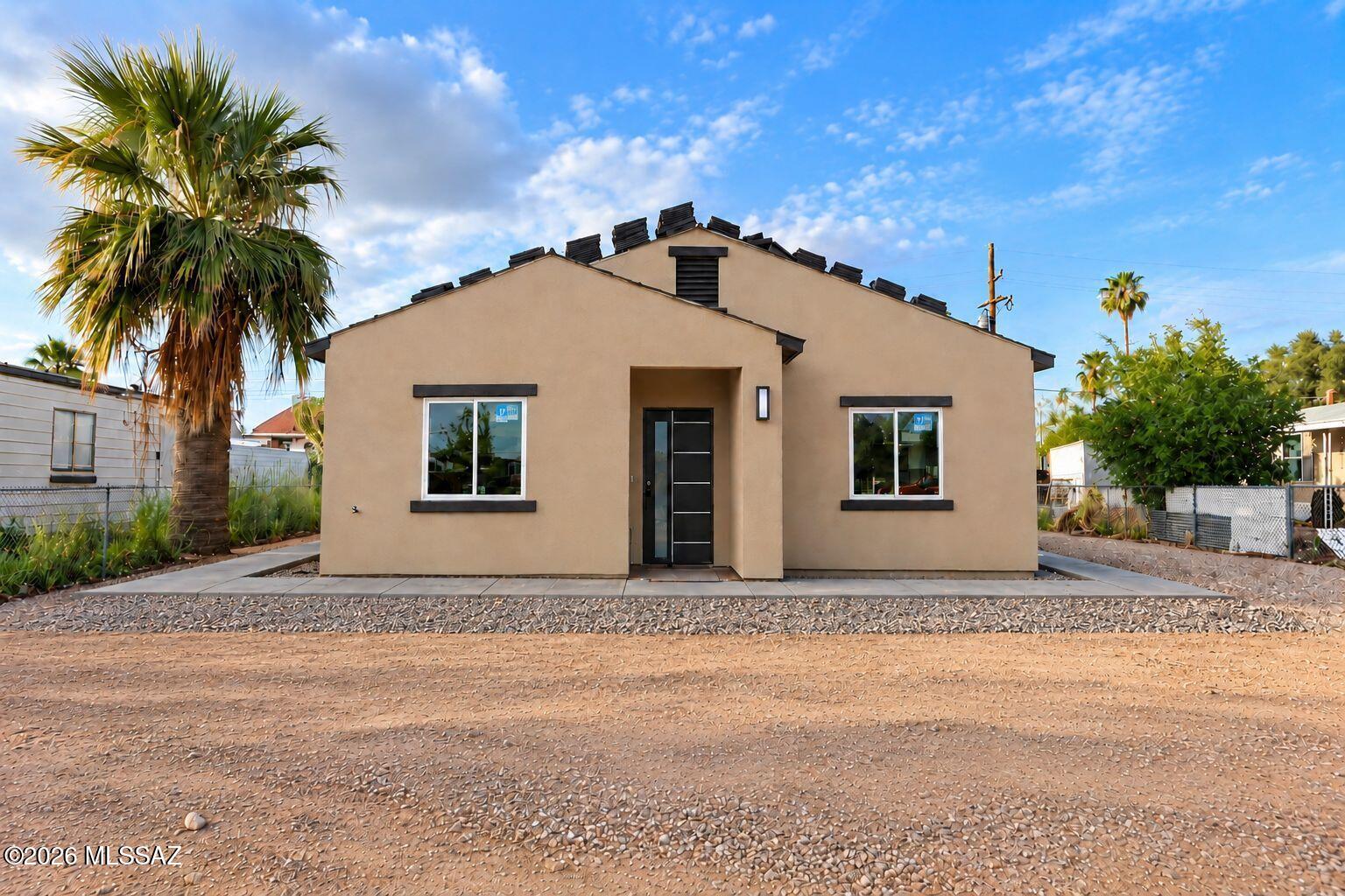 2932 W Sahara Street — photo