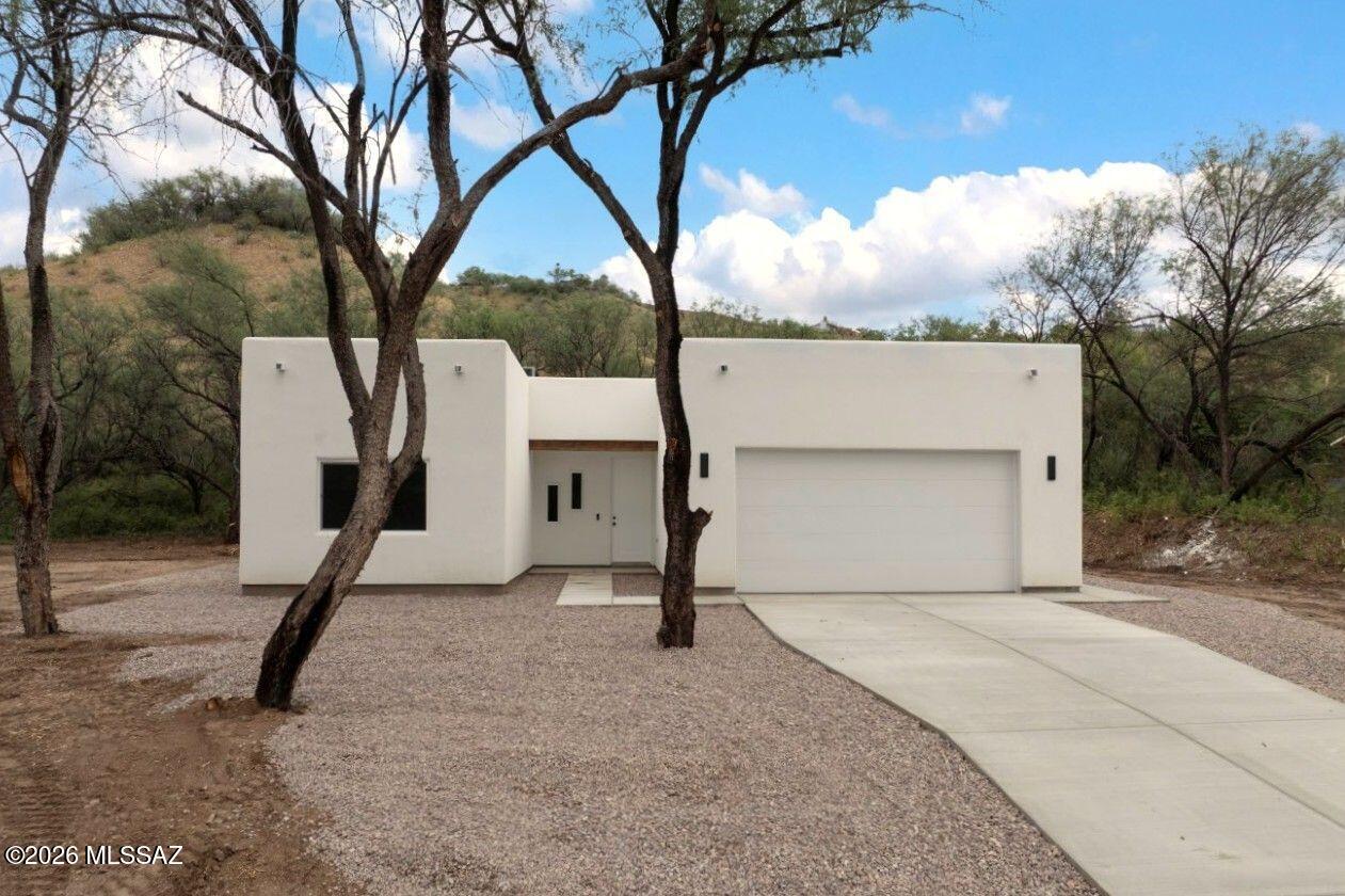 1261 Pendleton Drive — photo