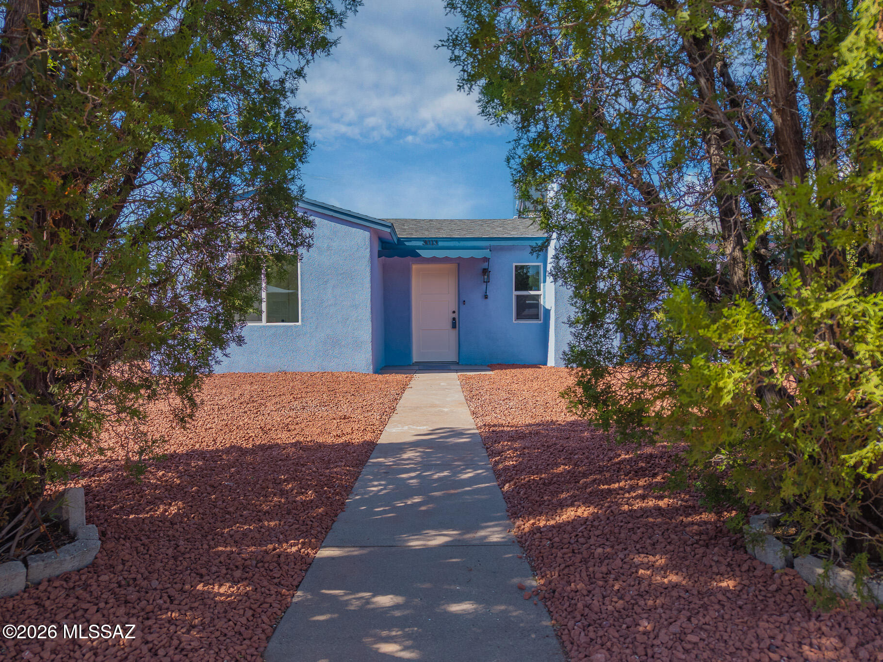 3013 E Linden Street — photo