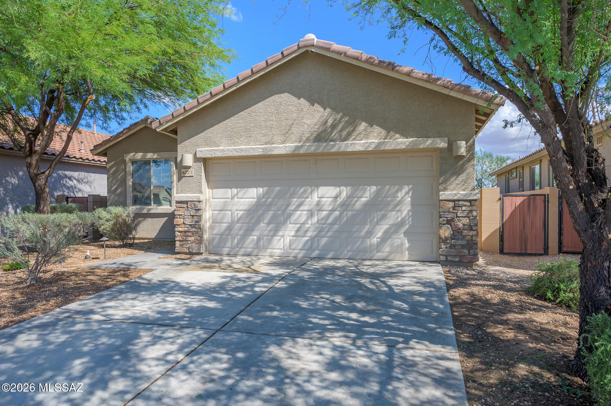 6723 W Fishermans Drive — photo