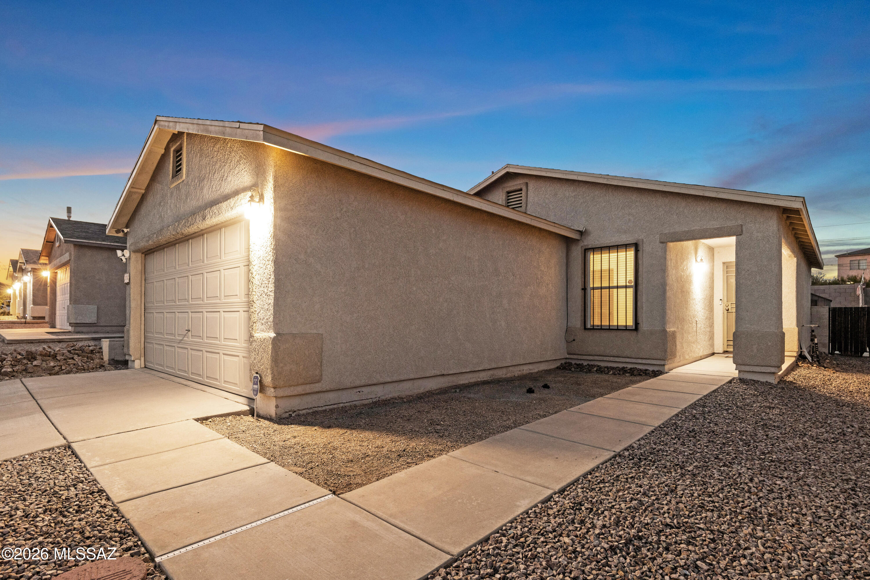 3732 W Fenton Way — photo