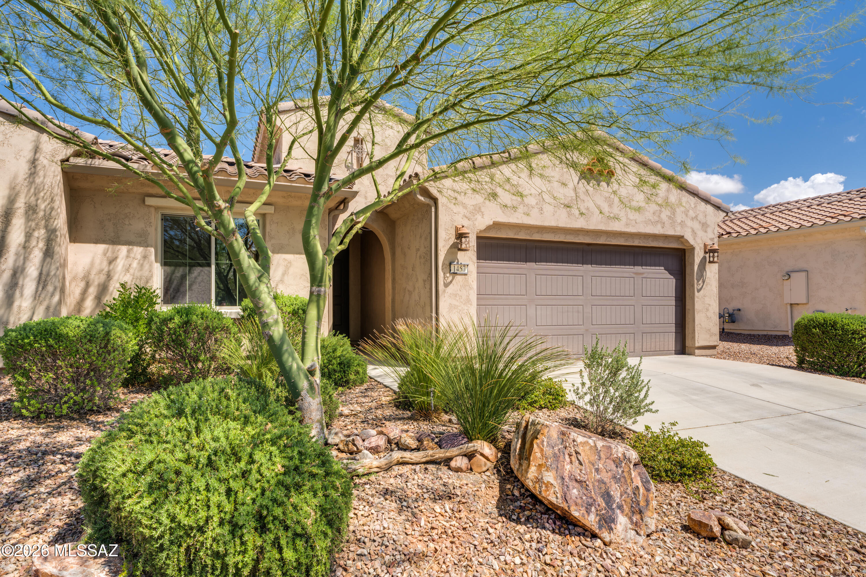 1457 E Blue Granite Drive — photo
