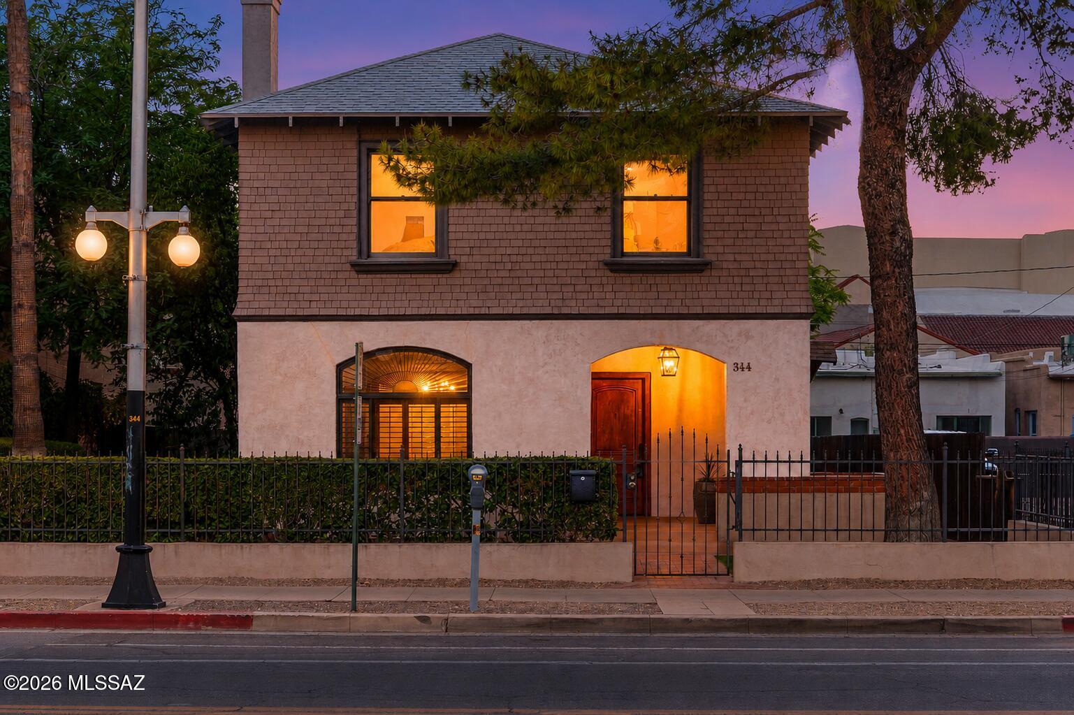 344 S 6th Avenue — photo