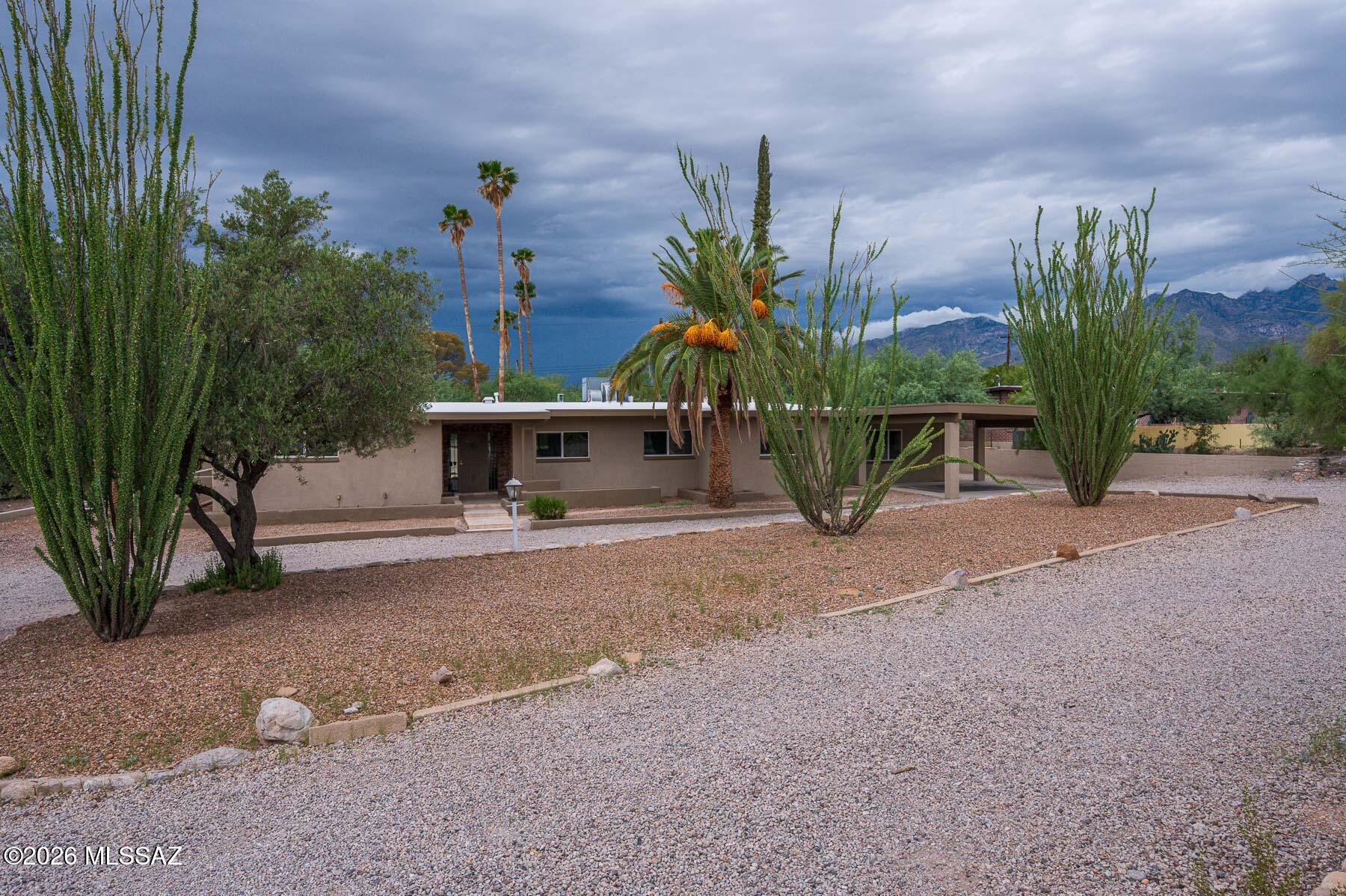 4521 N Bear Canyon Road — photo