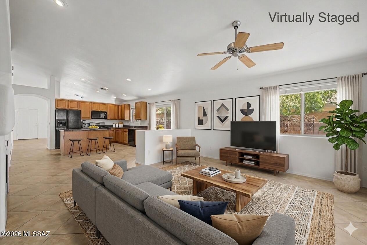 2362 E Wide View Court — photo