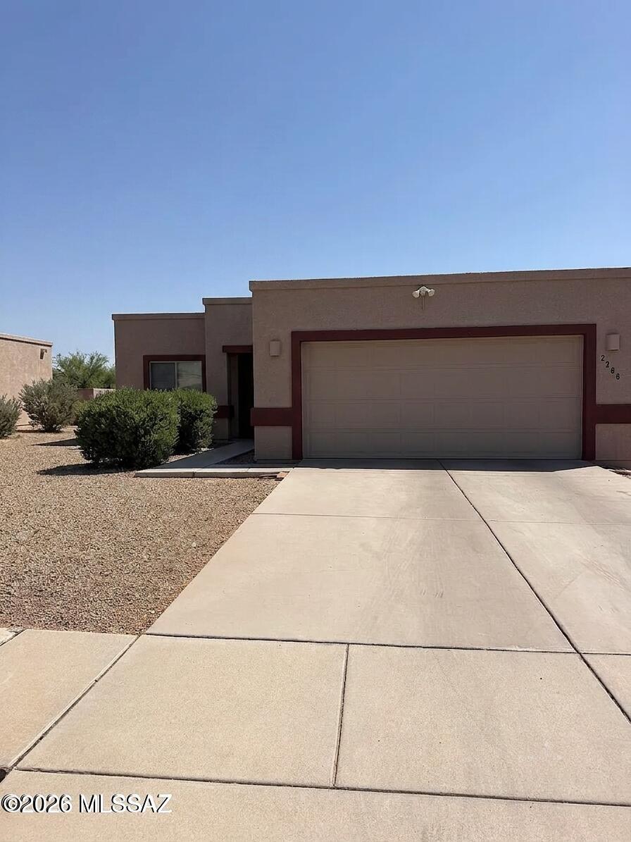 2266 E Sunland Vista — photo