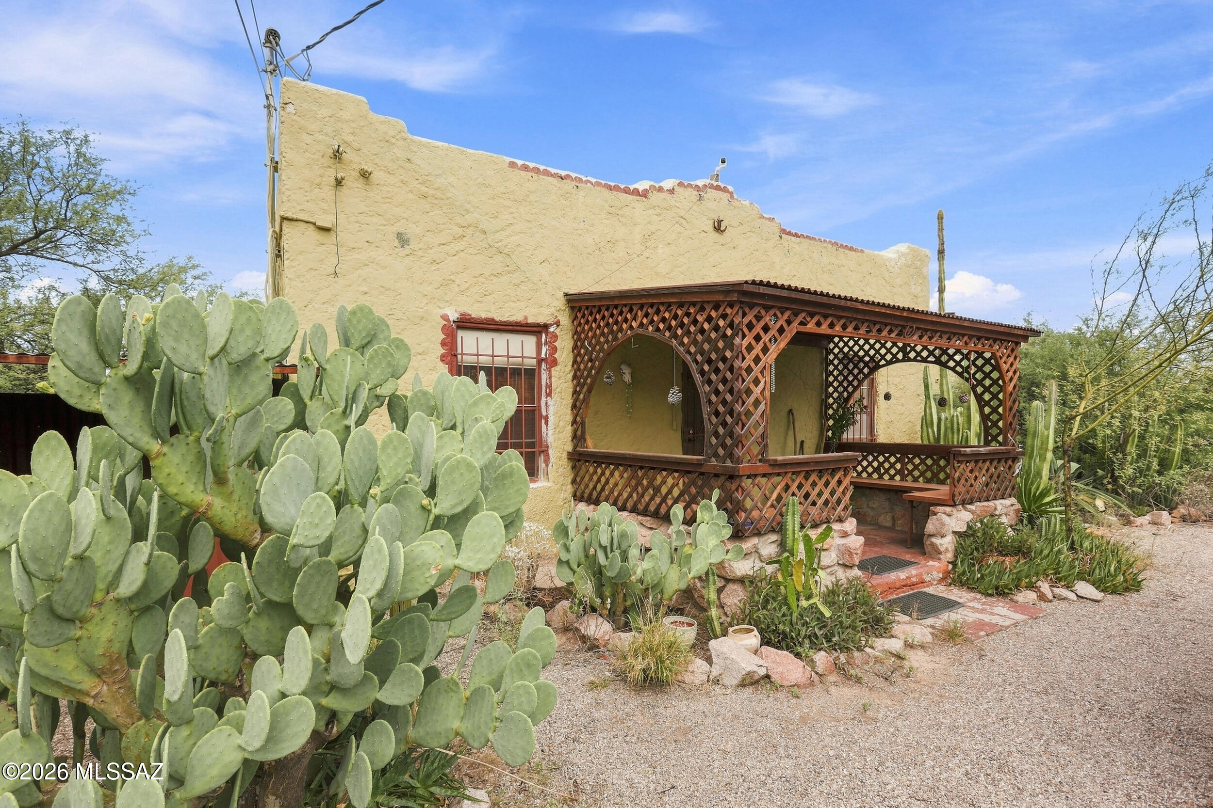 1804 S Santa Cruz Lane — photo