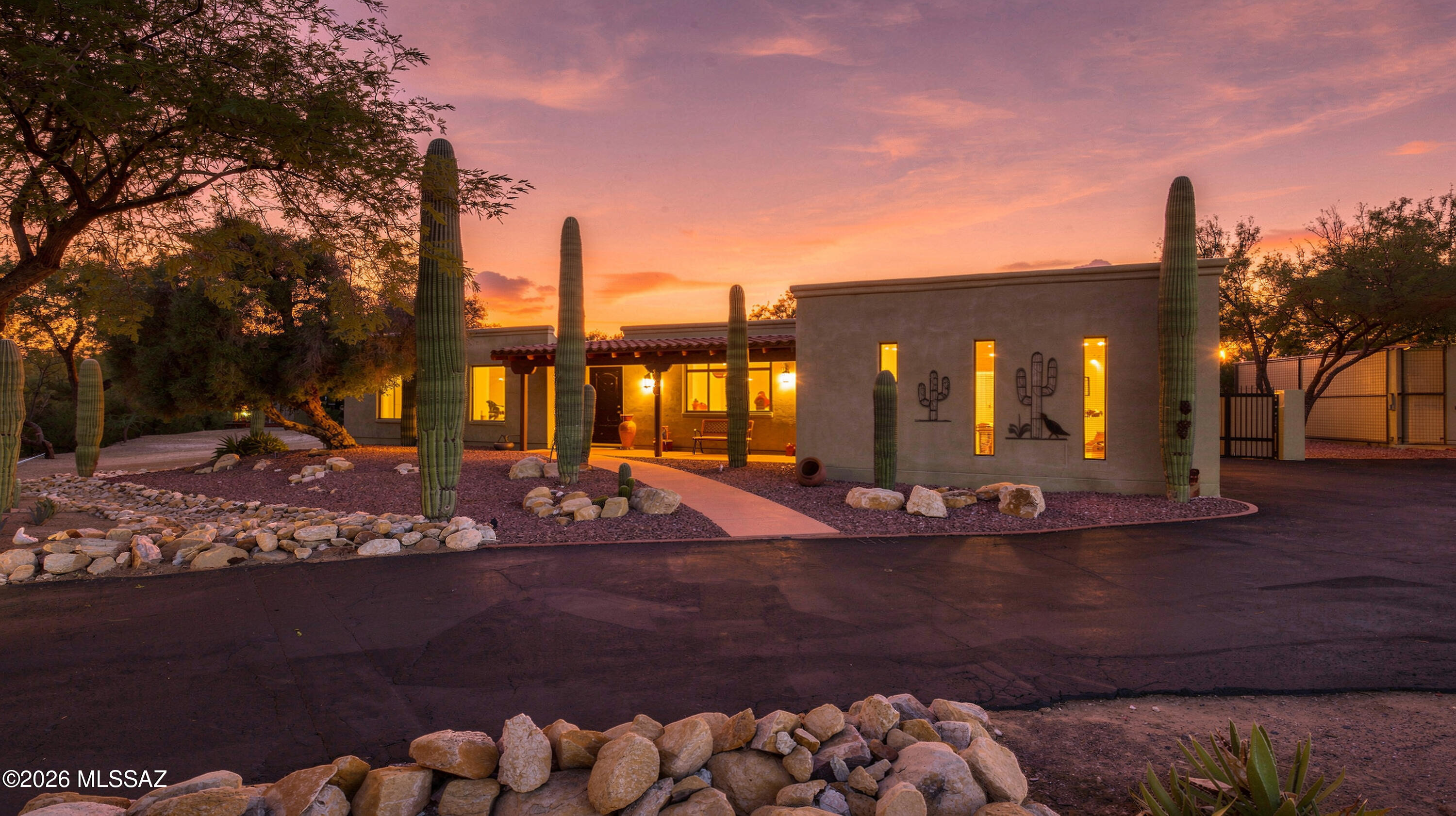 3043 N Sarsaparilla Place — photo