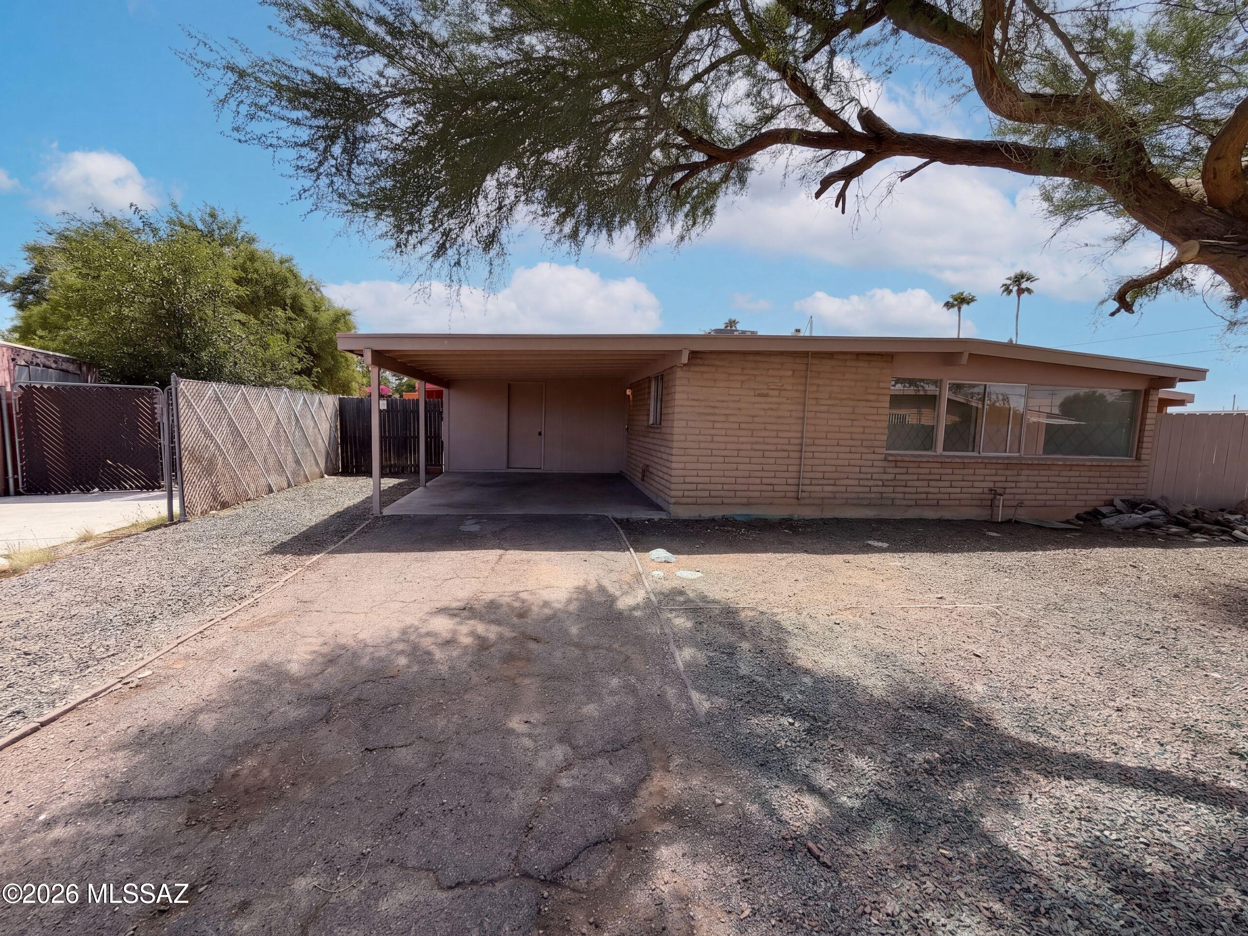 6956 E Lola Place — photo