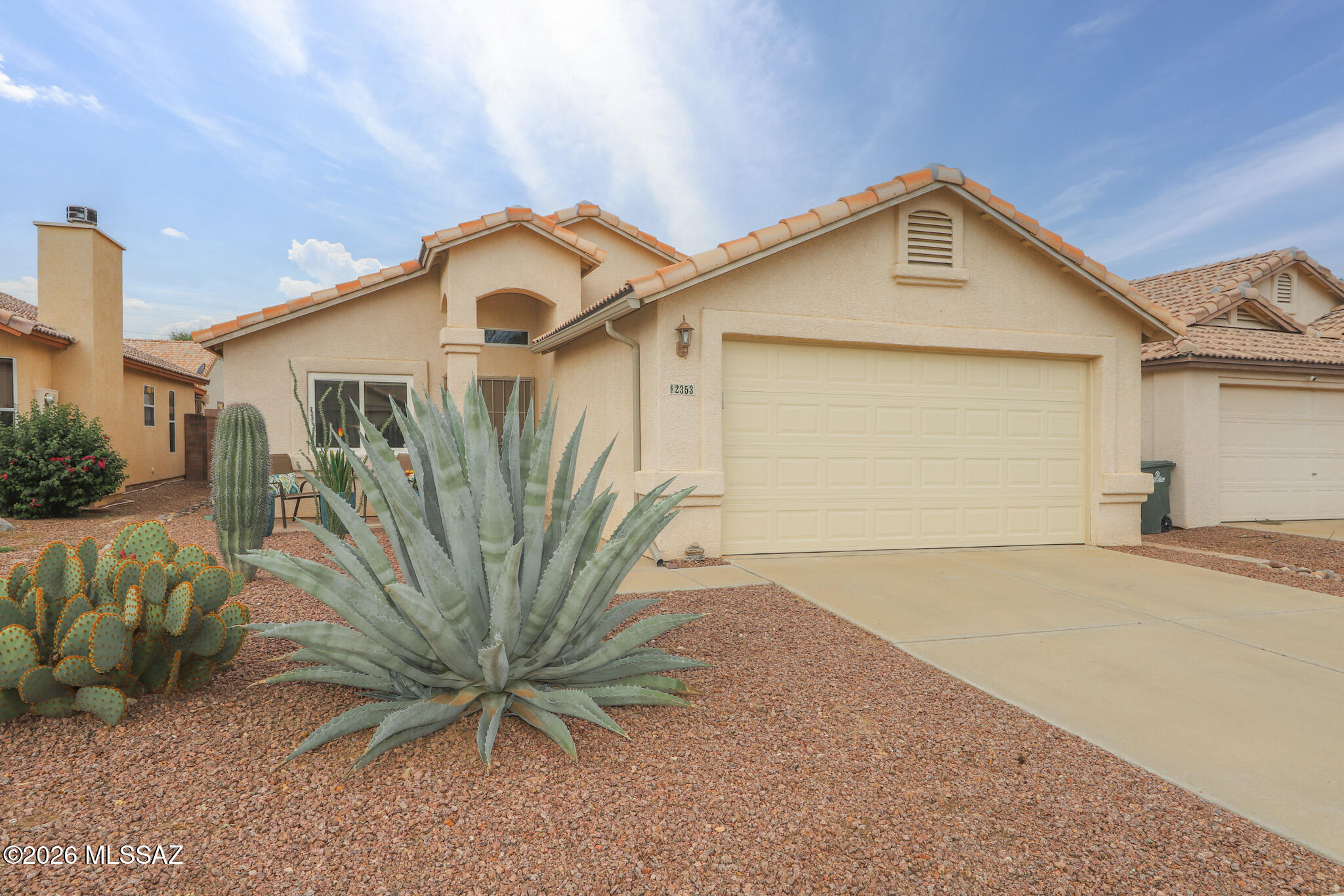 2353 W Silverbell Oasis Way — photo