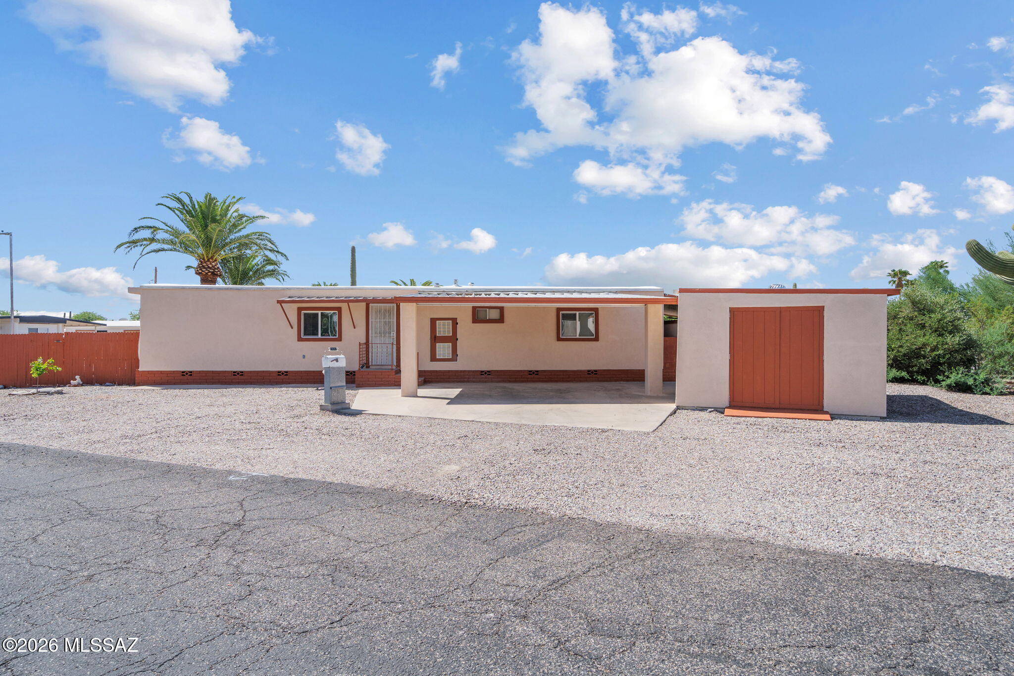 5935 W Box R Street, Tucson, AZ 85713 — photo 2