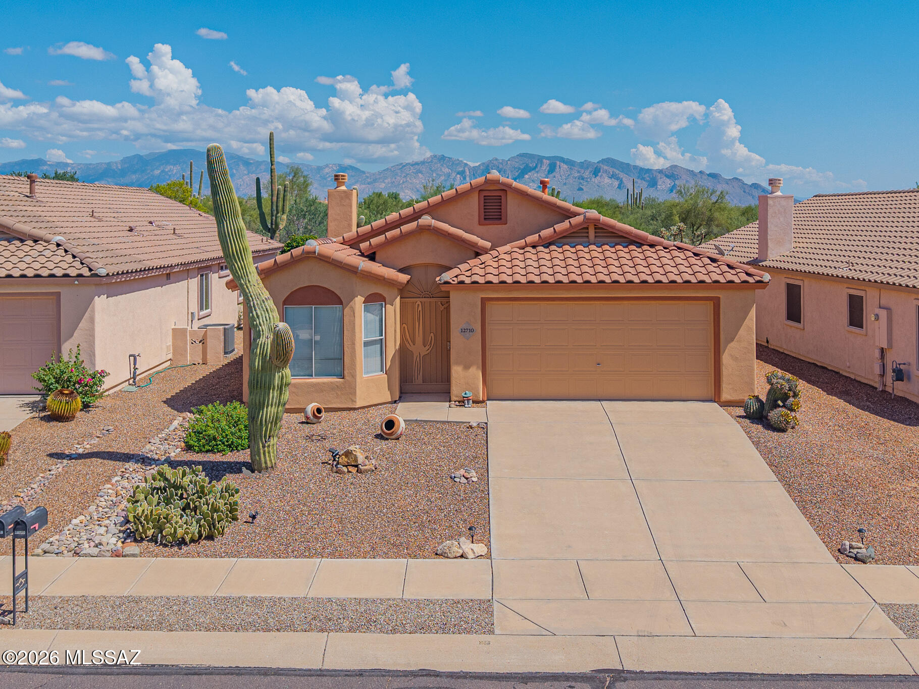 12710 N Blue Sage Drive — photo