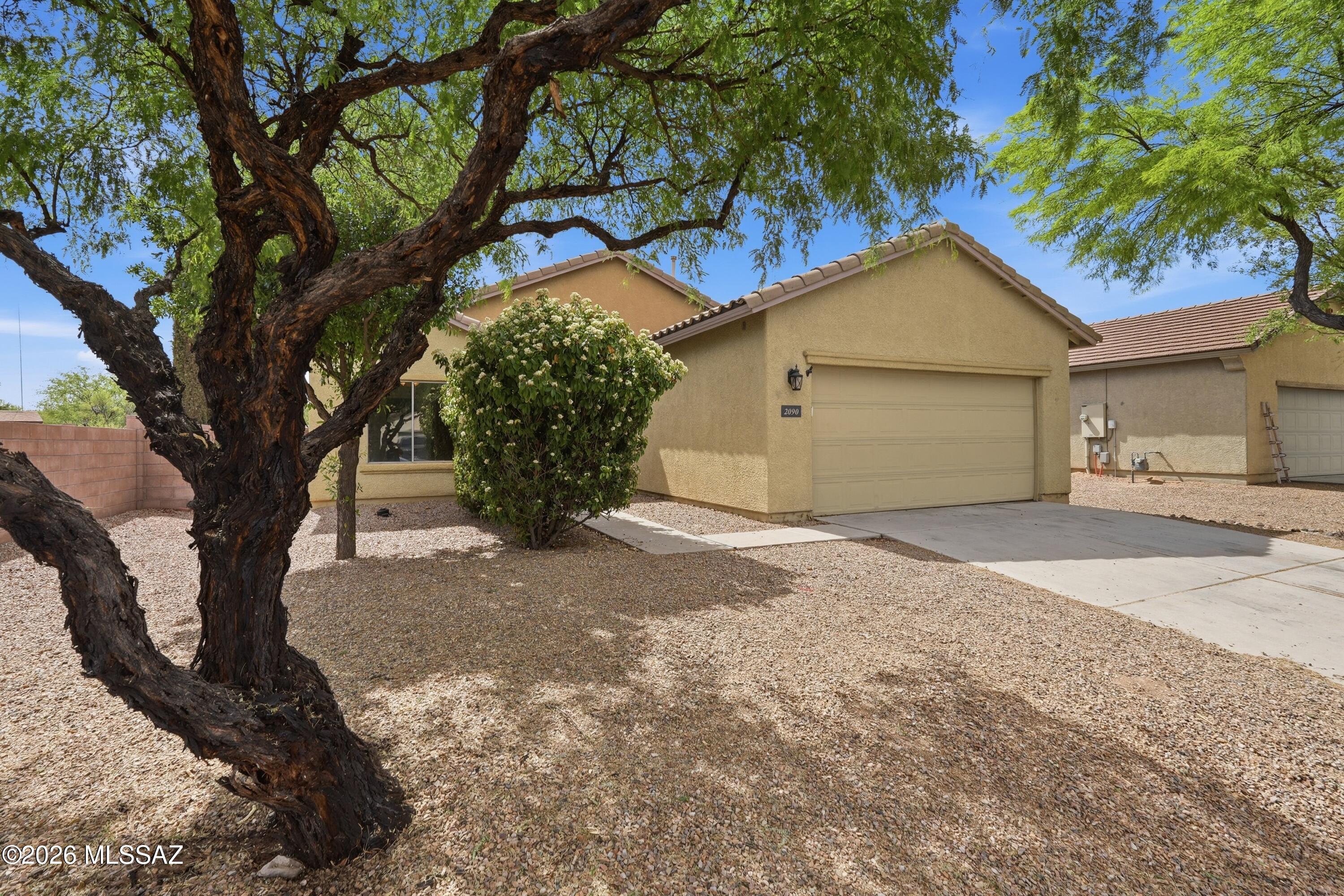 2090 W Cave Cotton Loop — photo
