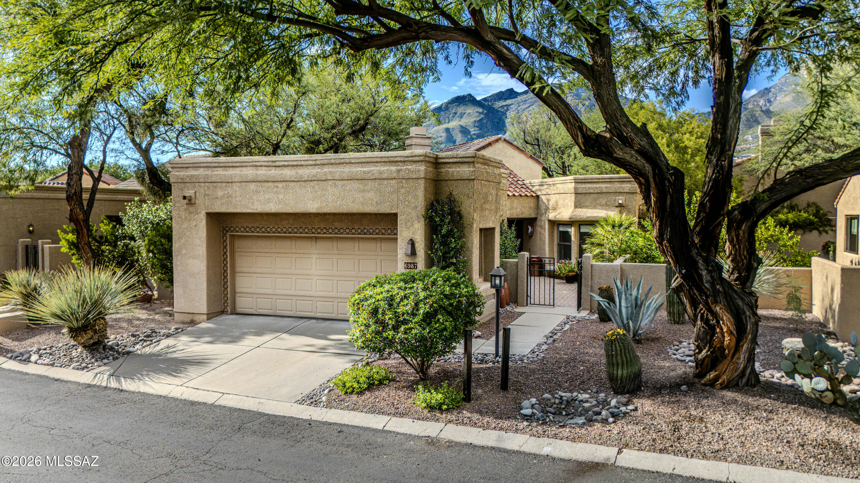 6987 E Nuthatch Trail — photo