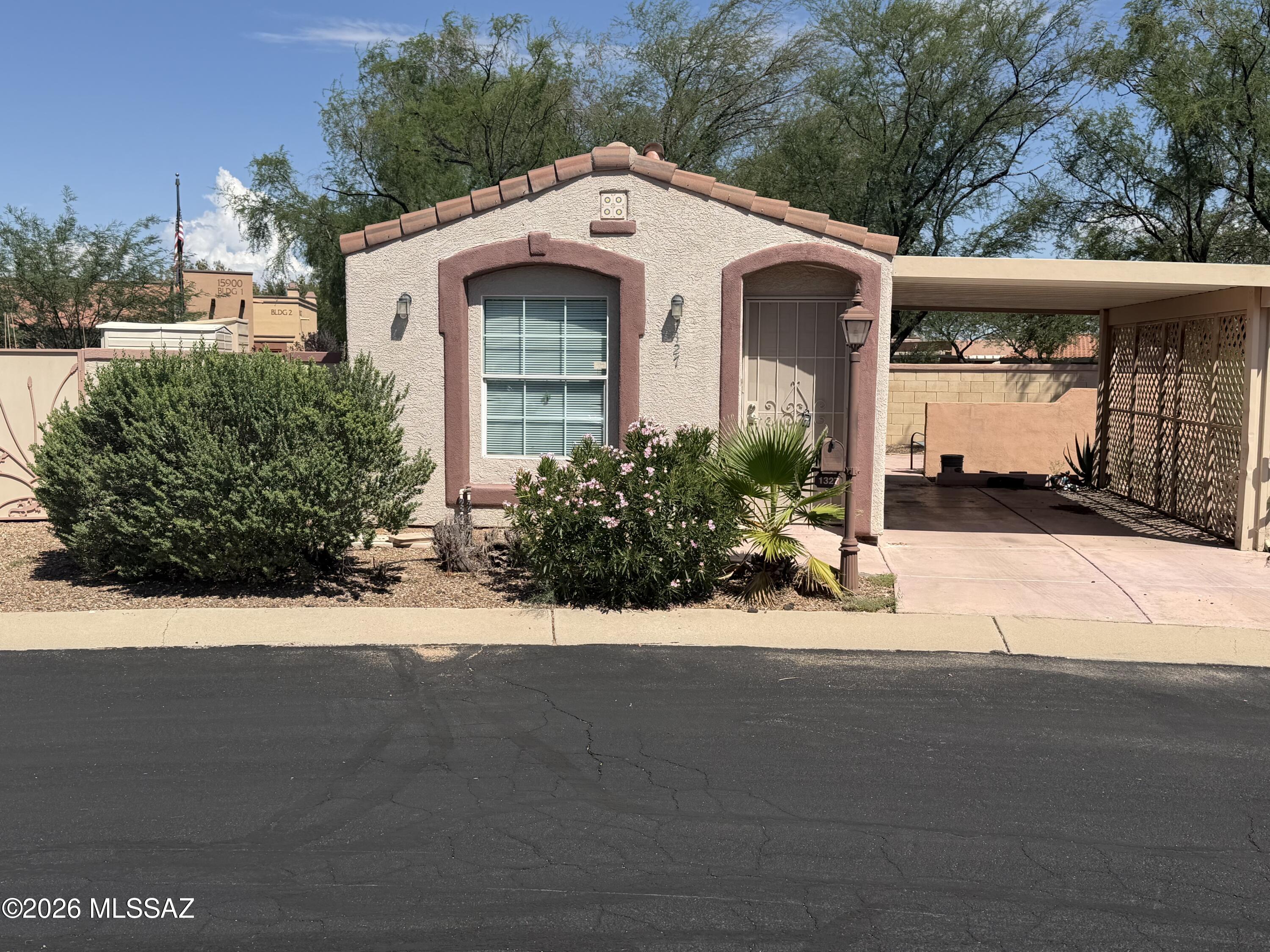 1327 W Vuelta Las Campanas — photo