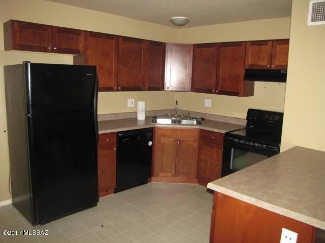 2801 N Columbus Boulevard 6 — photo
