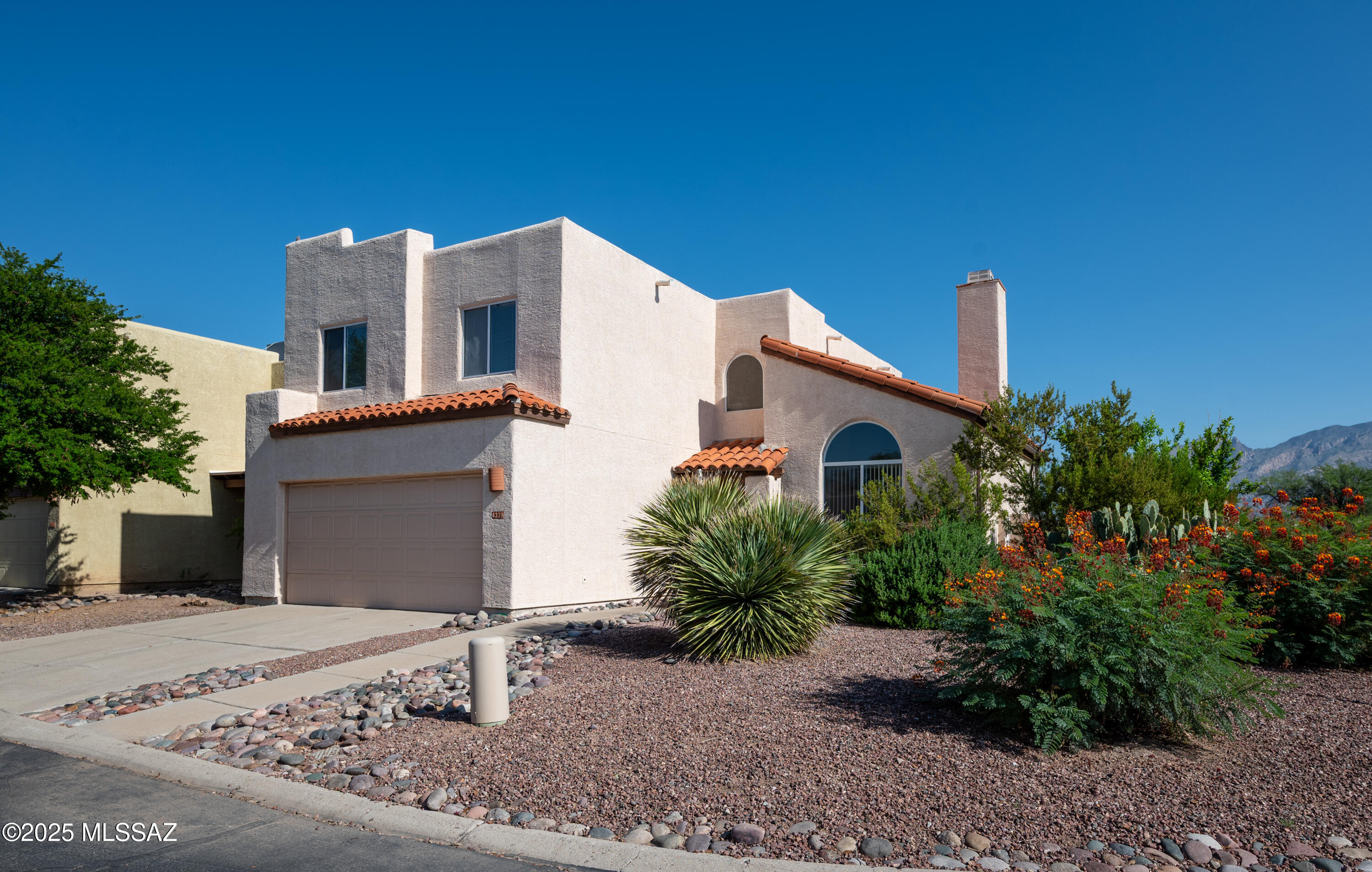 4339 E Samantha Drive — photo