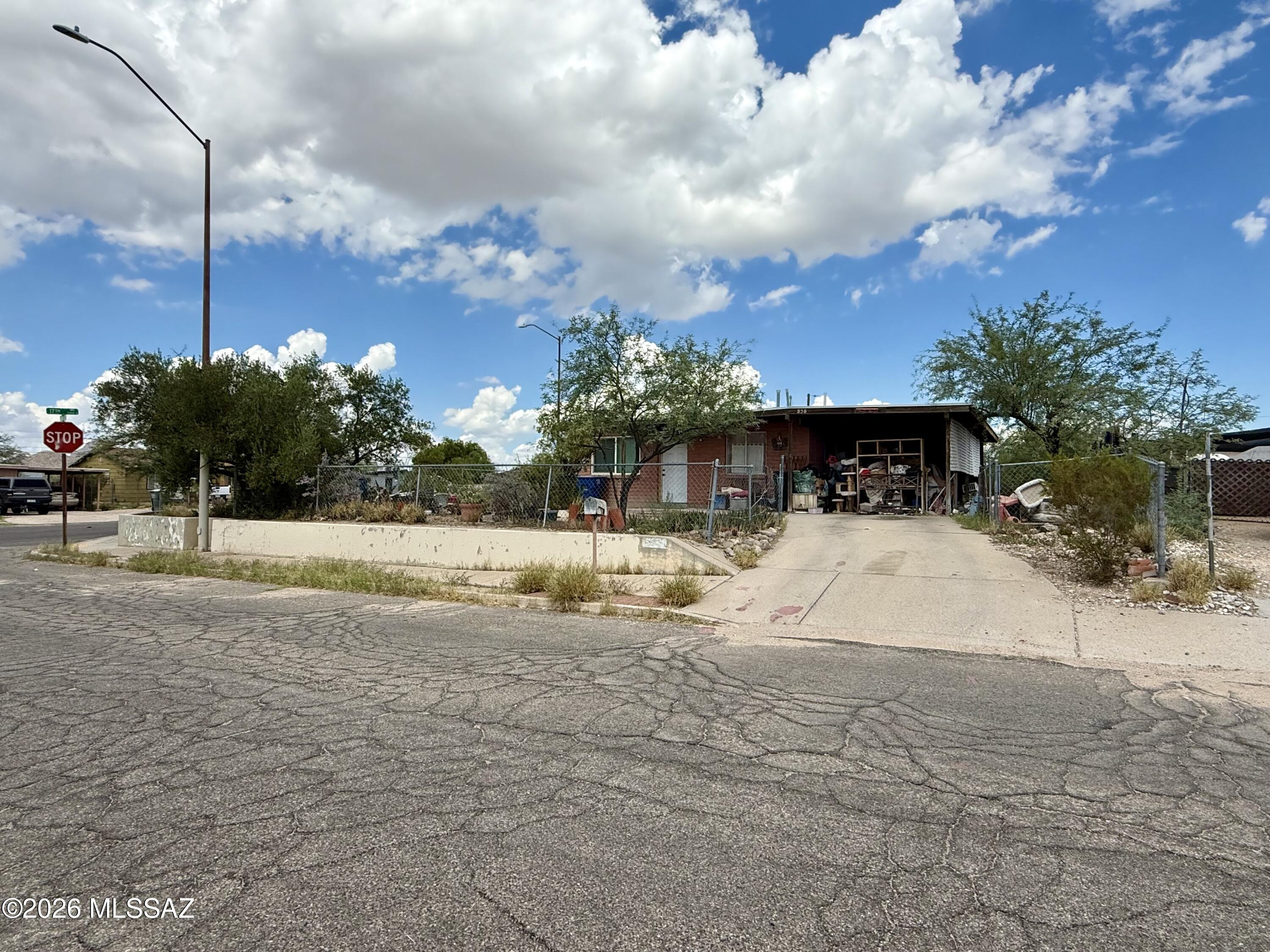 858 W Idaho Street — photo